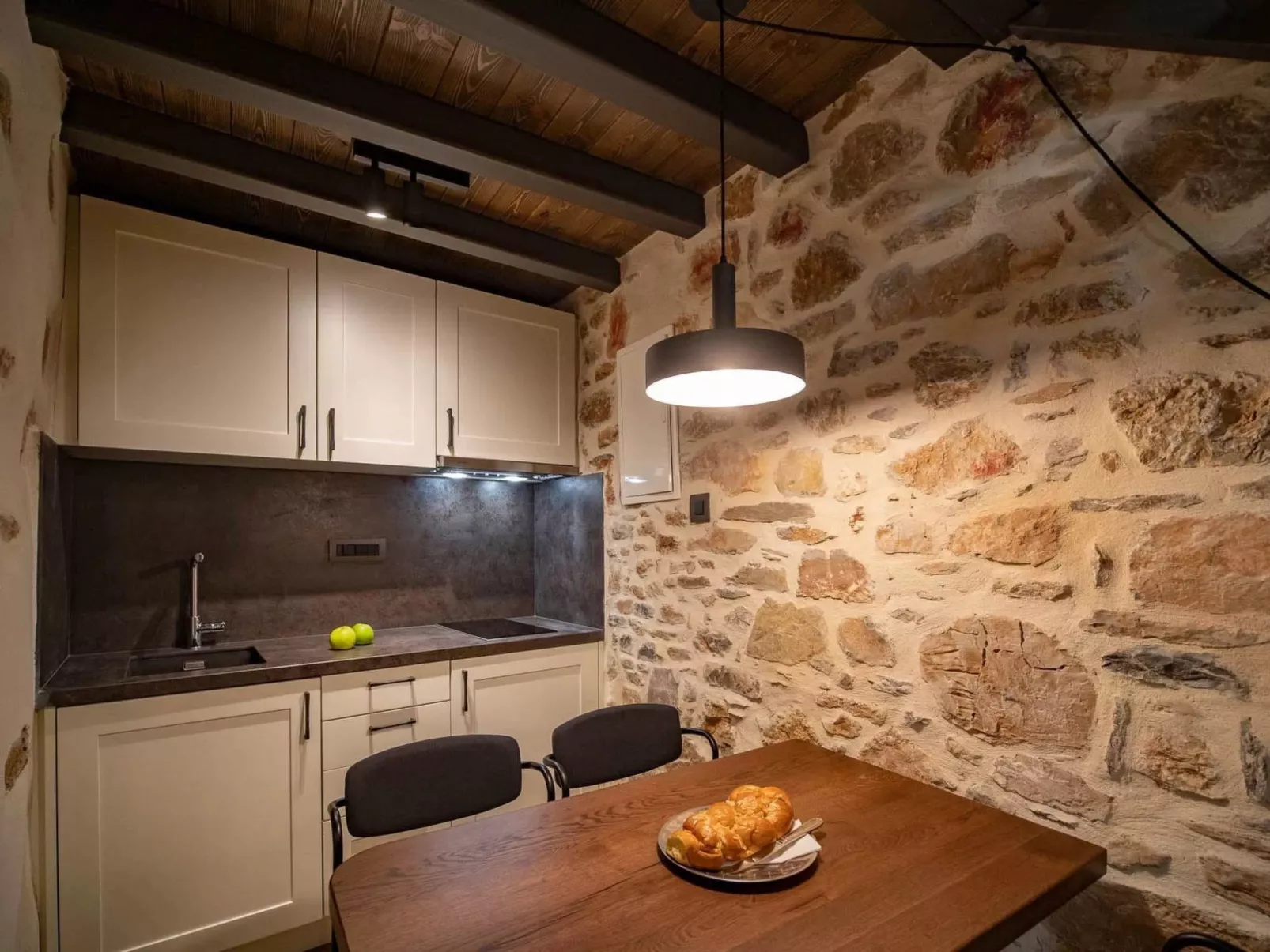 Santa Veneranda bei Checkin Mikrospito