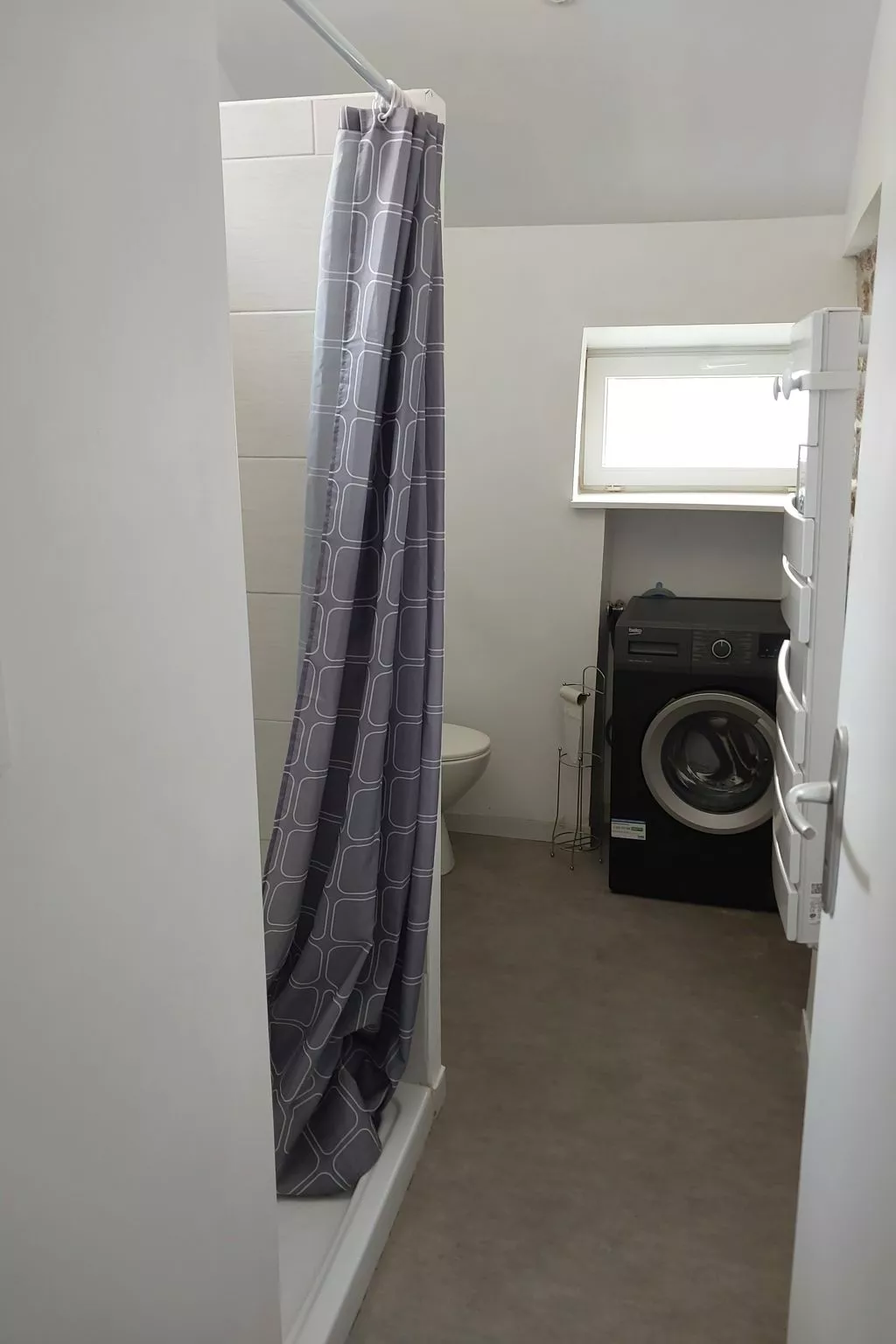 Nebengebäude mit lokalem Charme-Image-tags.info