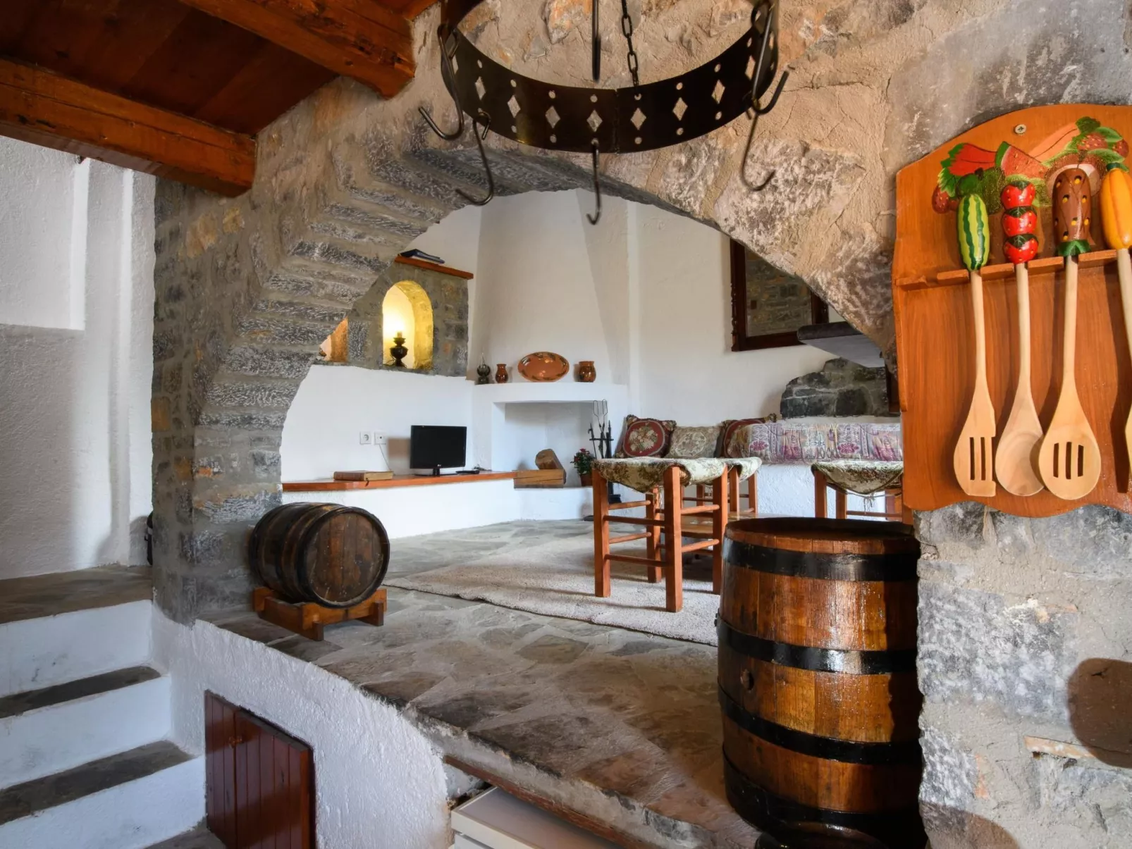 Steinhaus Erato Privater Pool Landschaftliche Kretische Ansichten