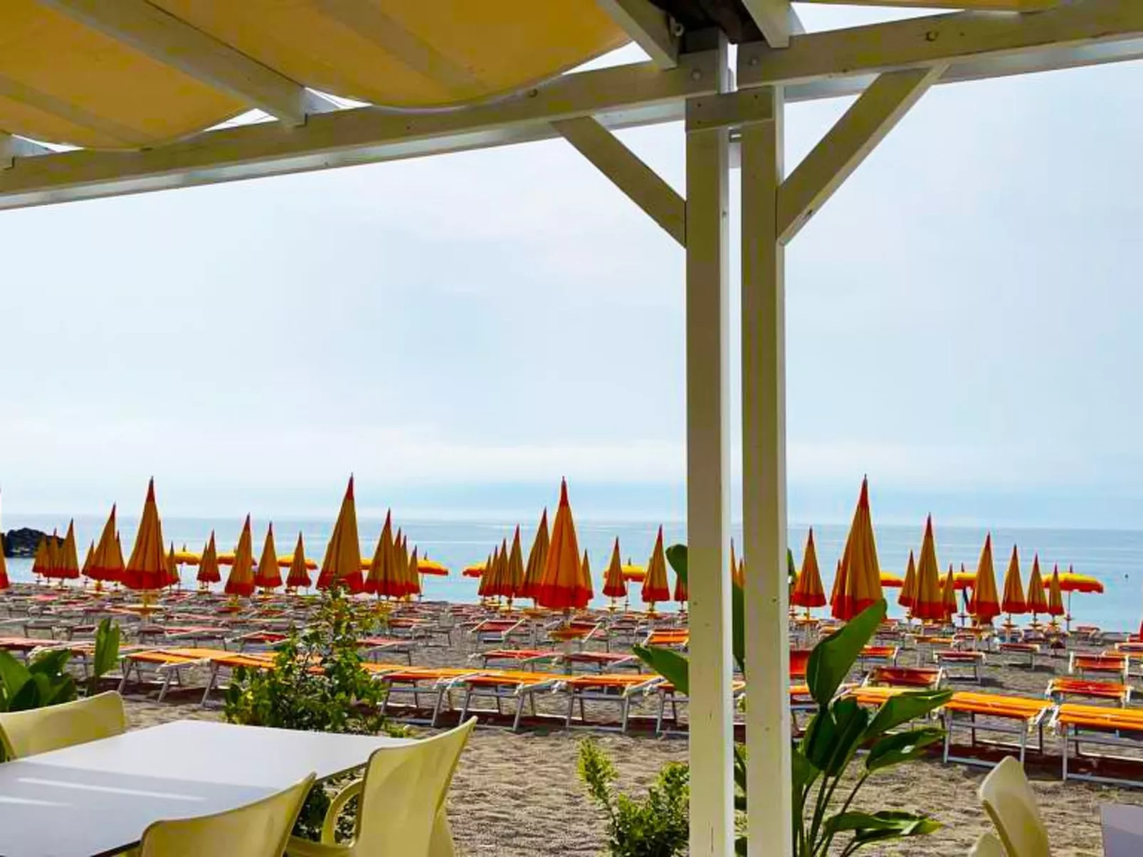 Naxos Loft Ferienwohnung mit Terrasse