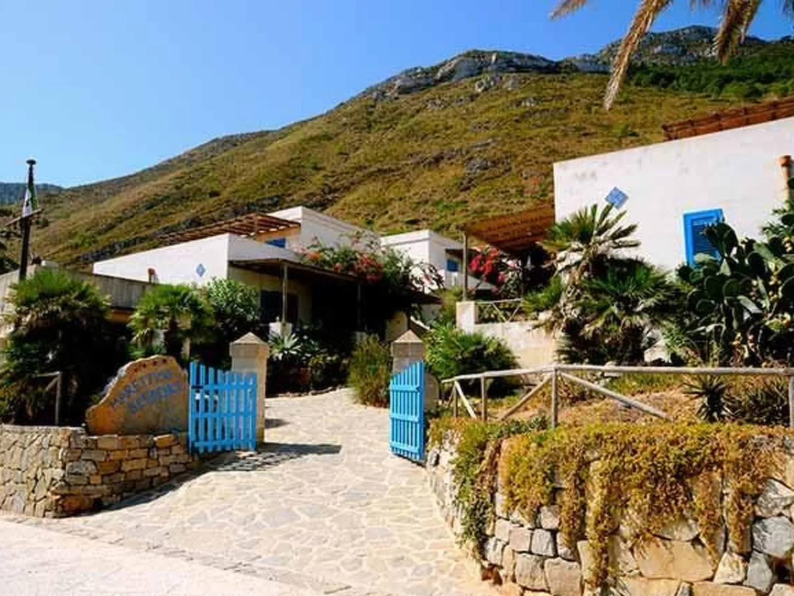 Wohnung in Marettimo mit Terrasse, gemeinsamem Pool und Garten-Buiten