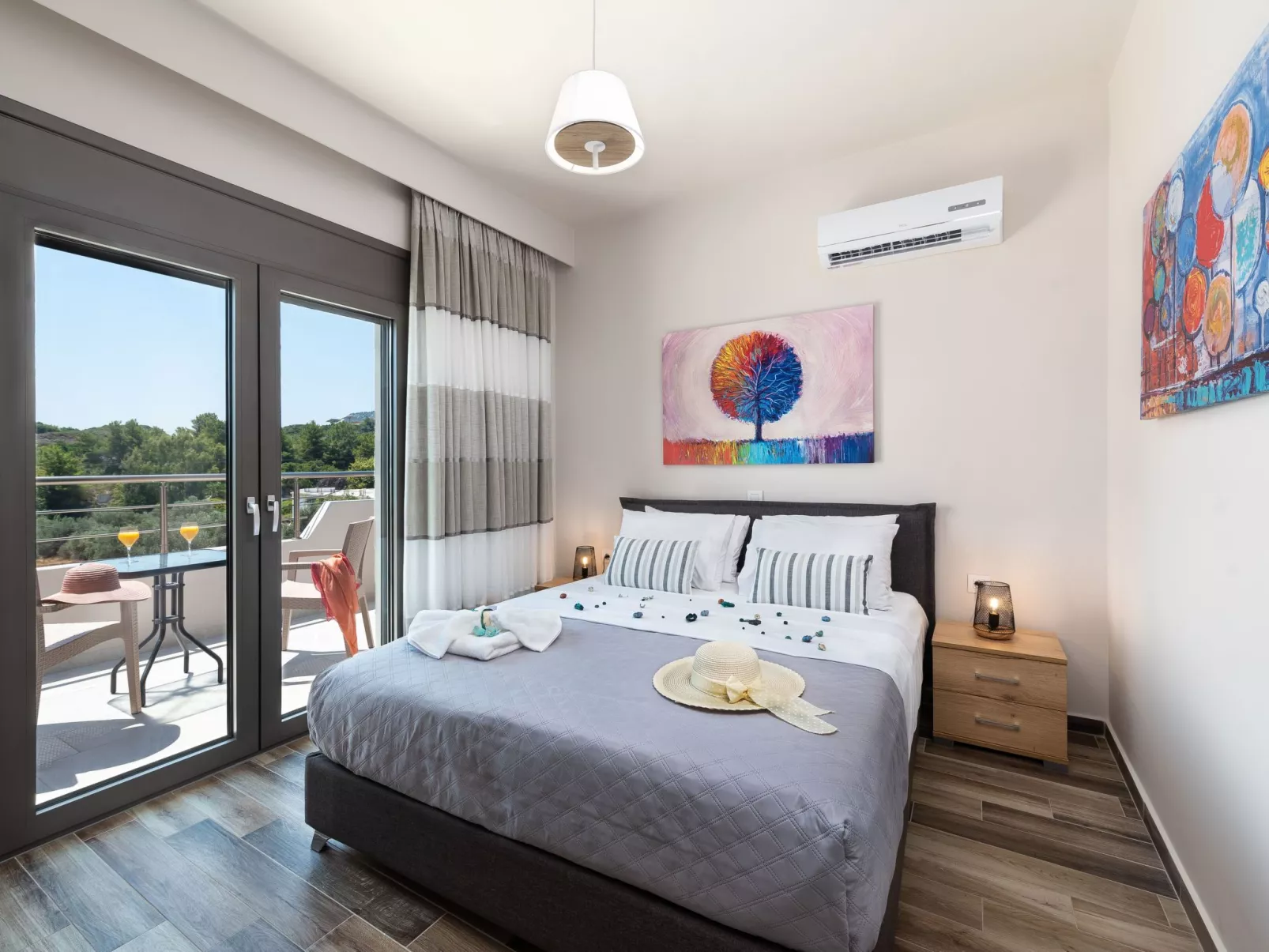 Sun's Reach Villa mit Schwimmbad