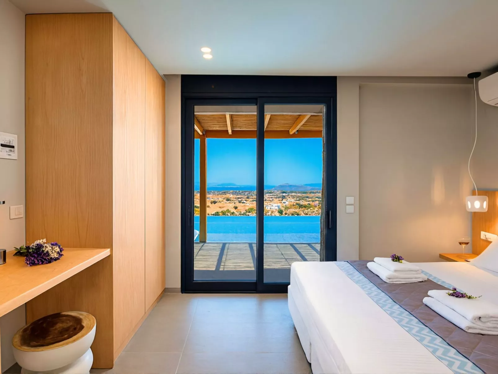 Vista Blue Unendlichkeitsvilla-Binnen