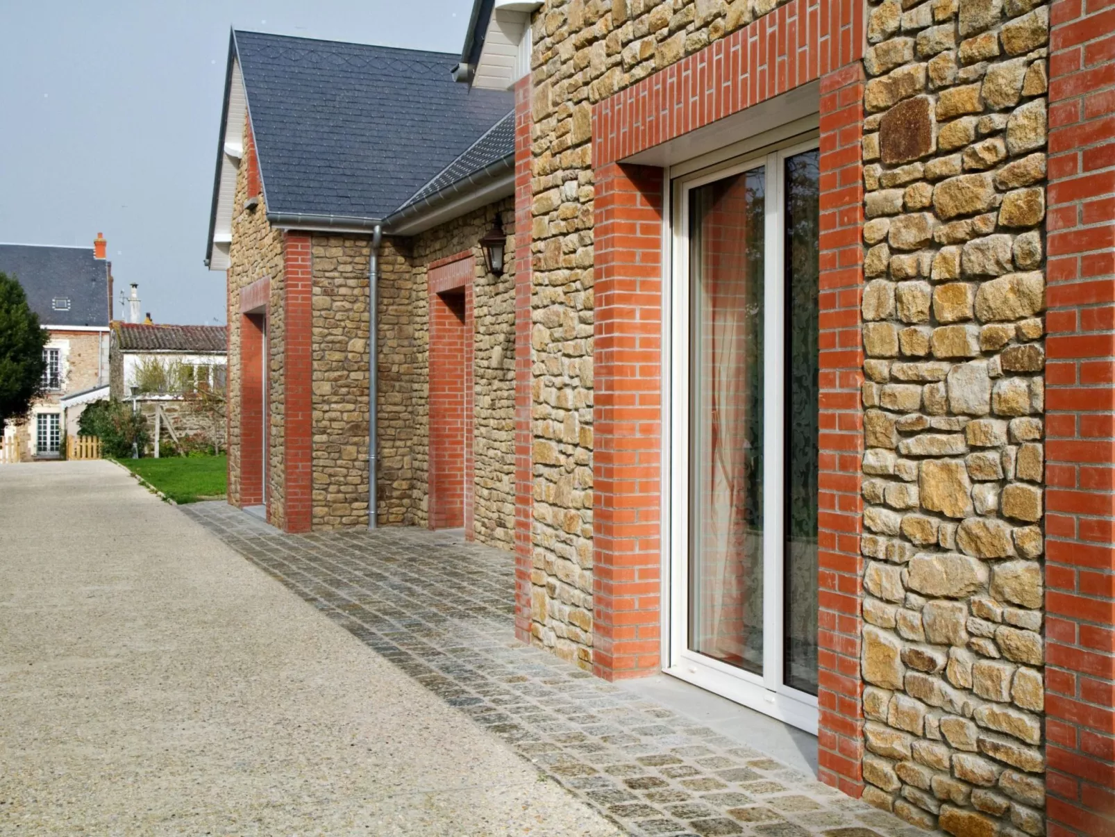 "Le Rayon Vert" mit Jacuzzi-Buiten