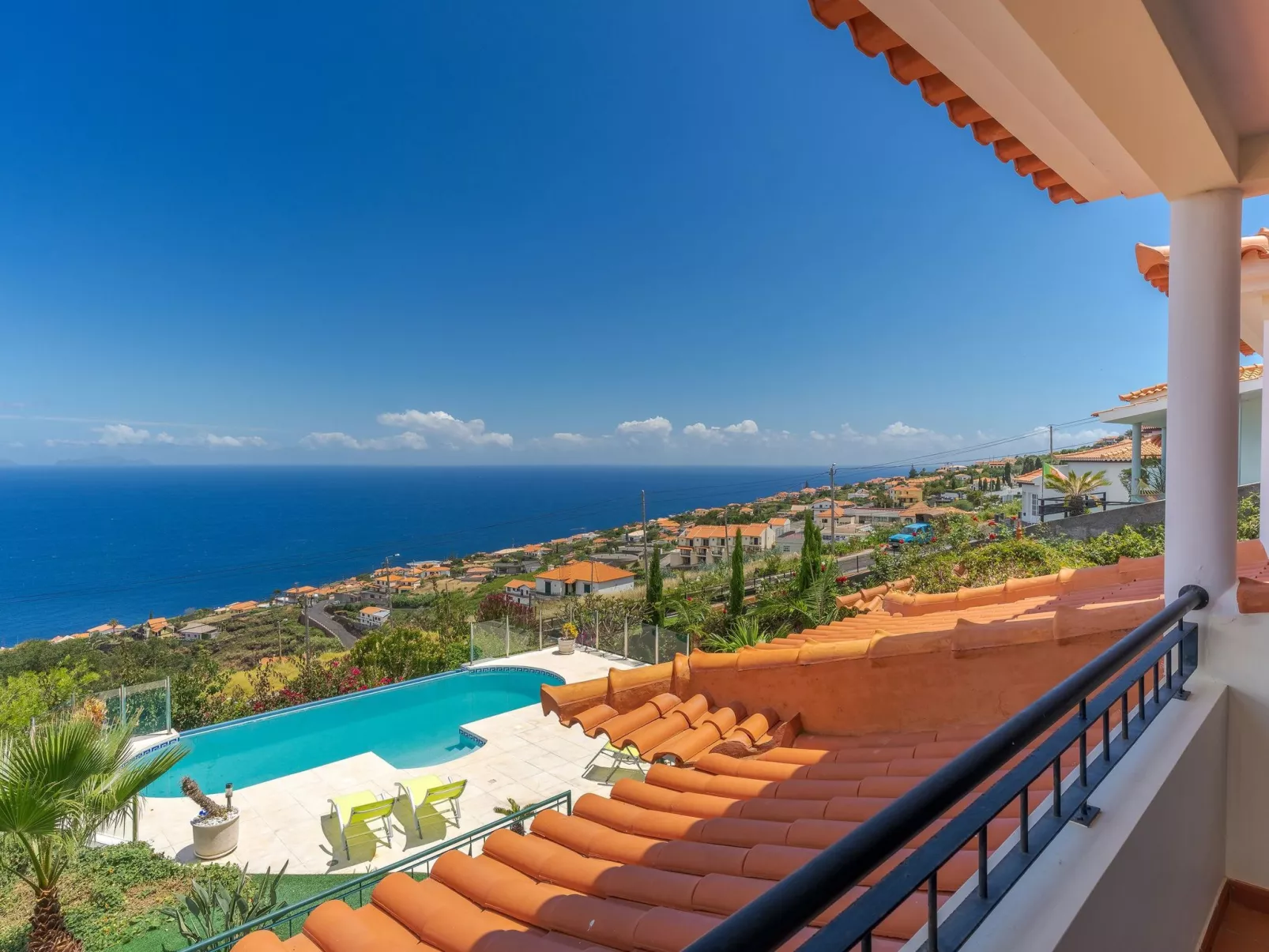 Villa Black Rock-Buiten