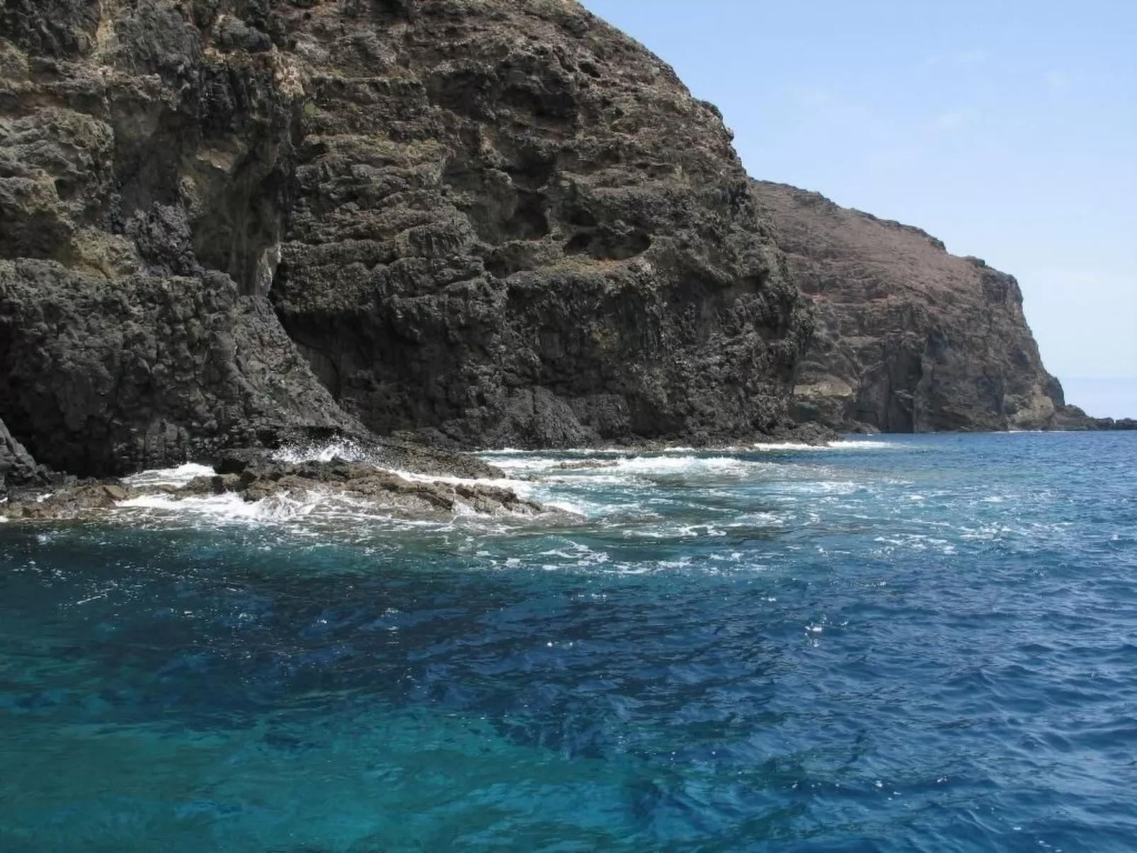 "Ines" mit Terrasse-Buiten