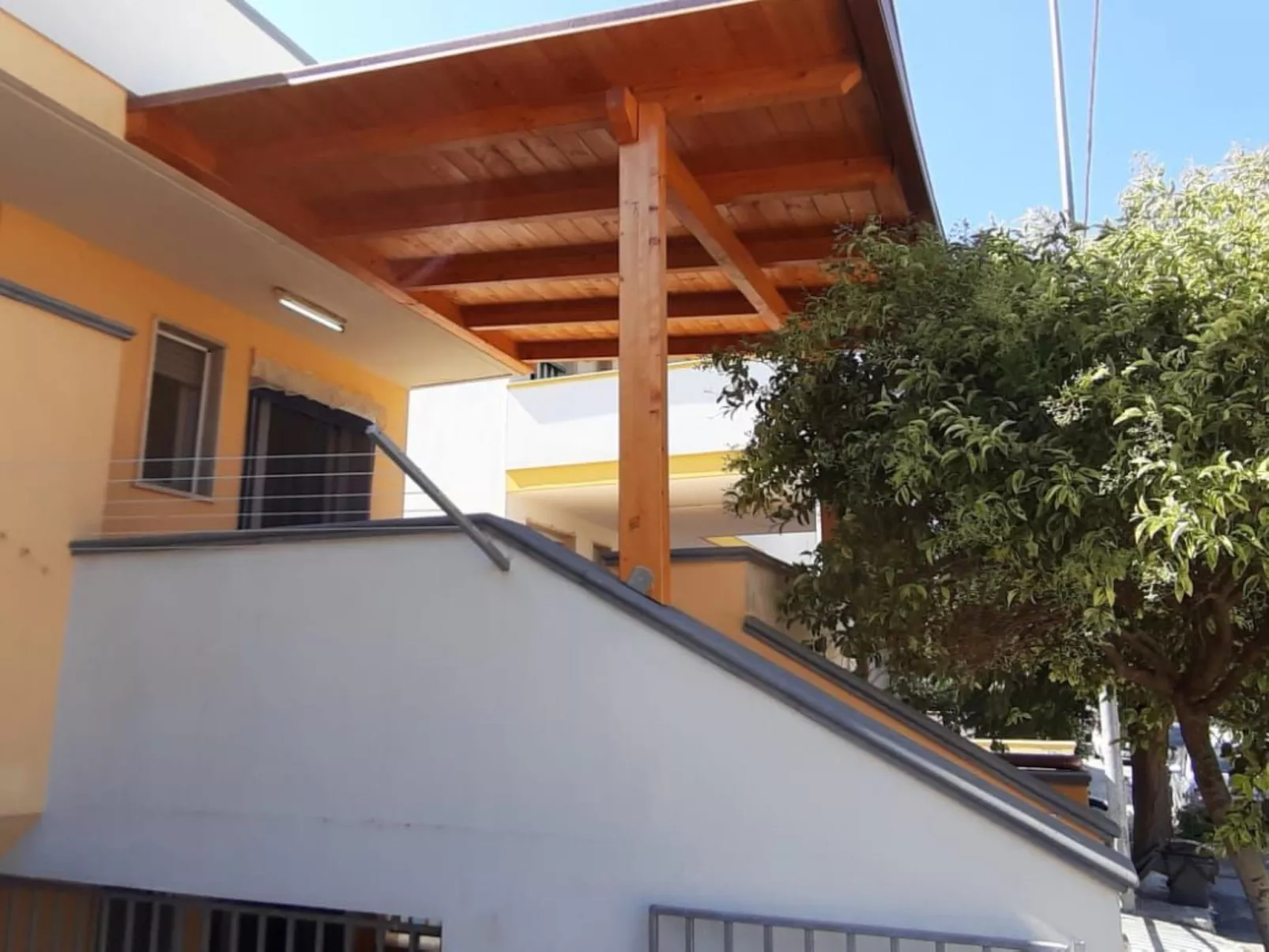 'Elba 1' mit Balkon-Buiten