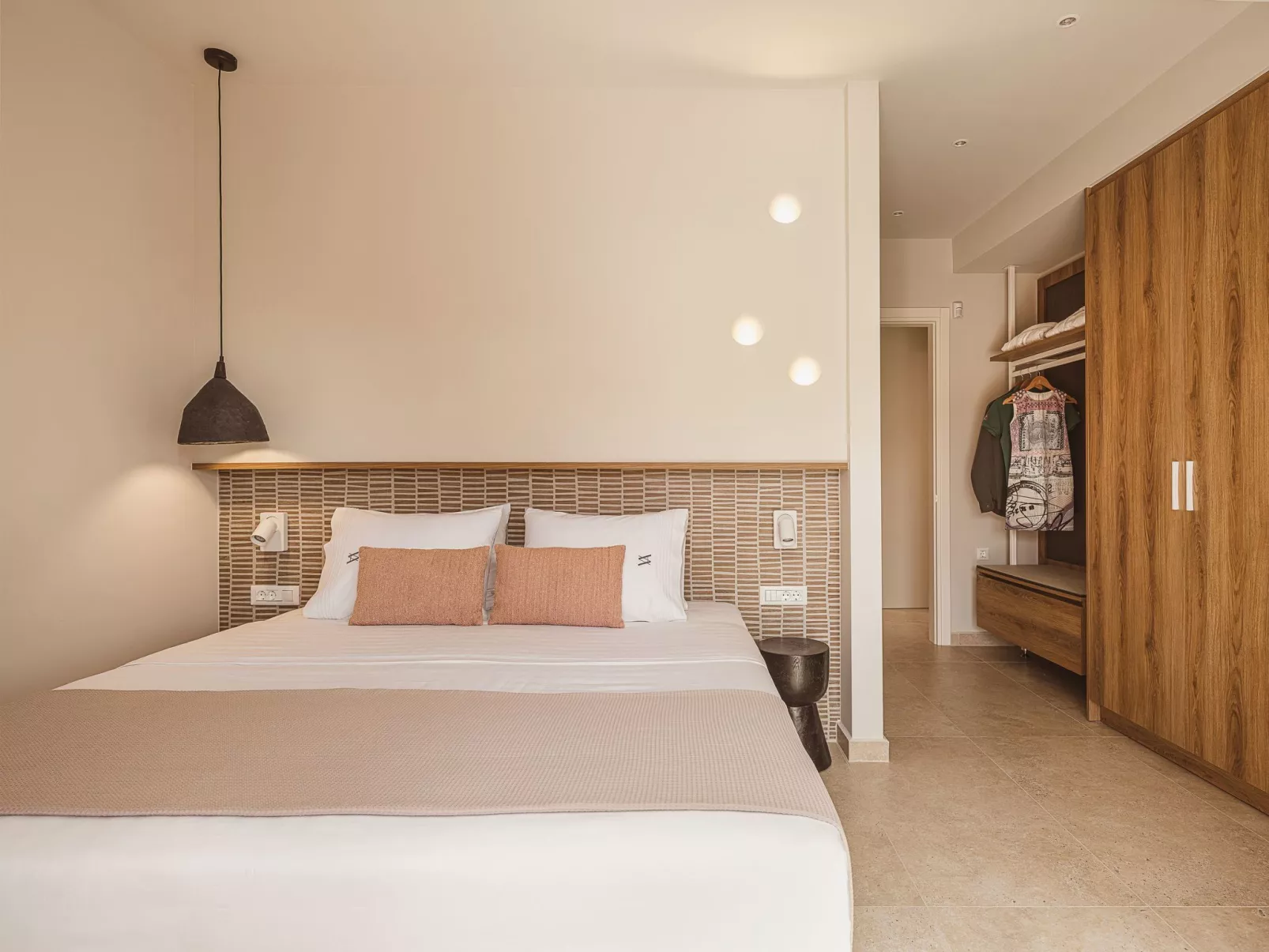 Villa Agali - ''Freier'' beheizter Pool, 70m zum Meer