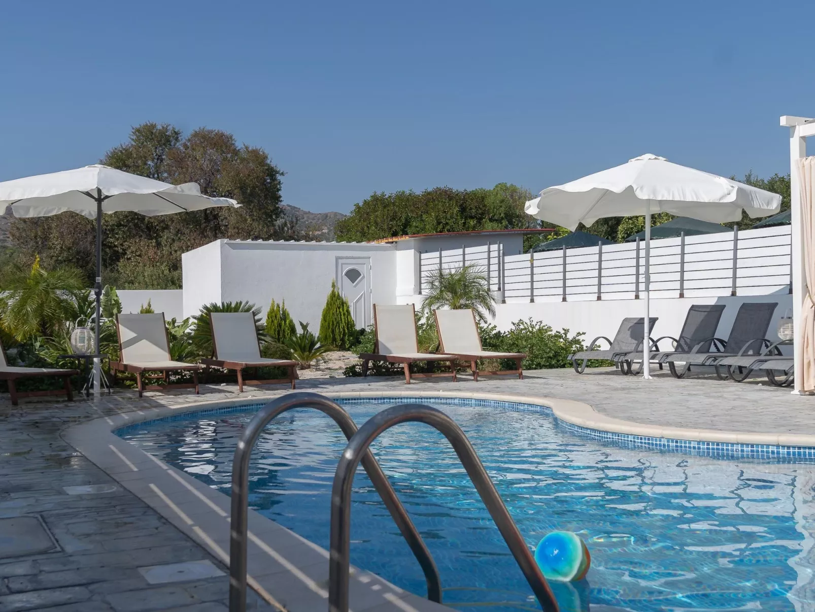 Ferienvilla "Dama Dama Villas"-Image-tags.info