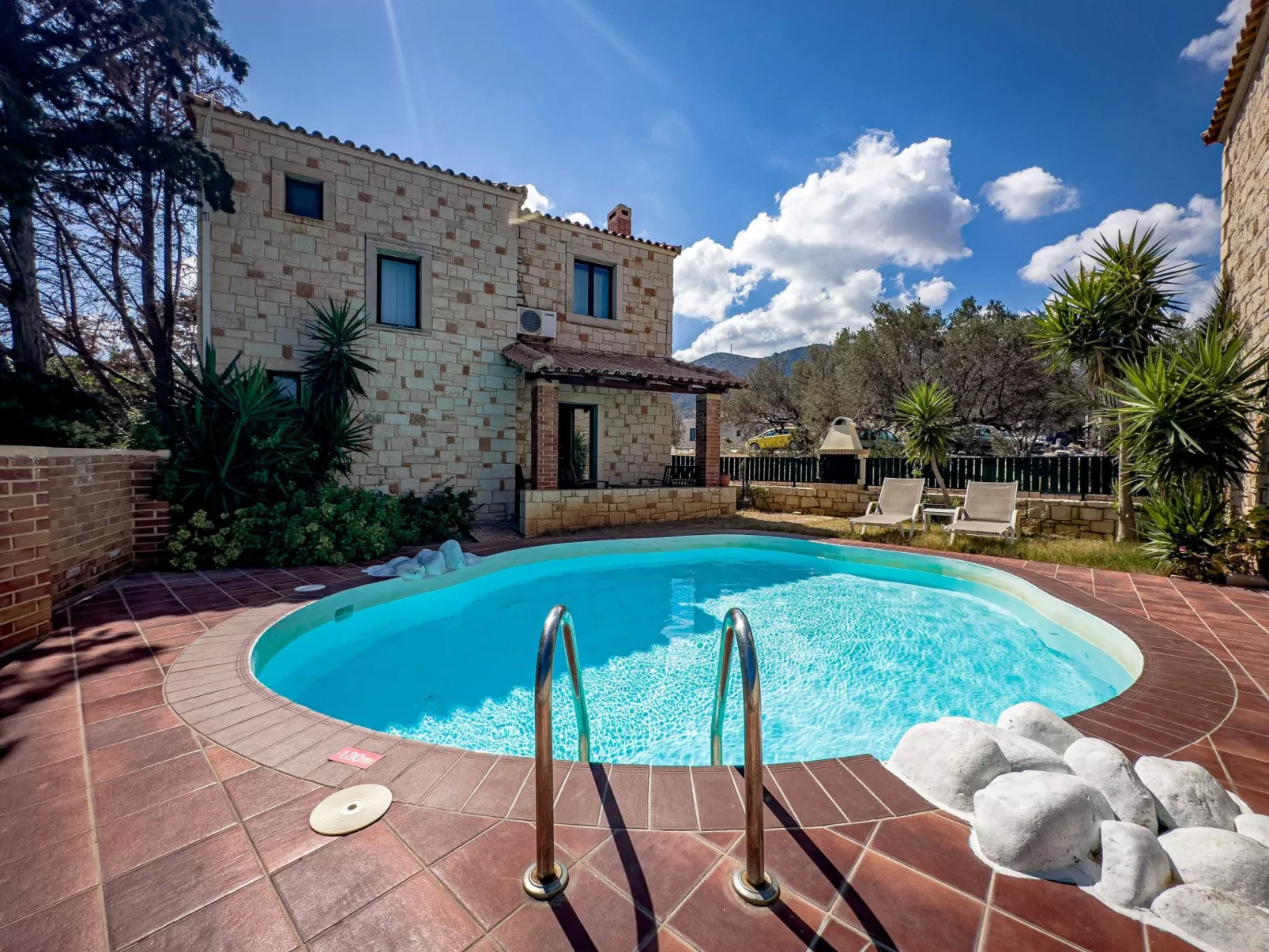 Niriides Villas_Sagini_ 3-Schlafzimmer privater Pool