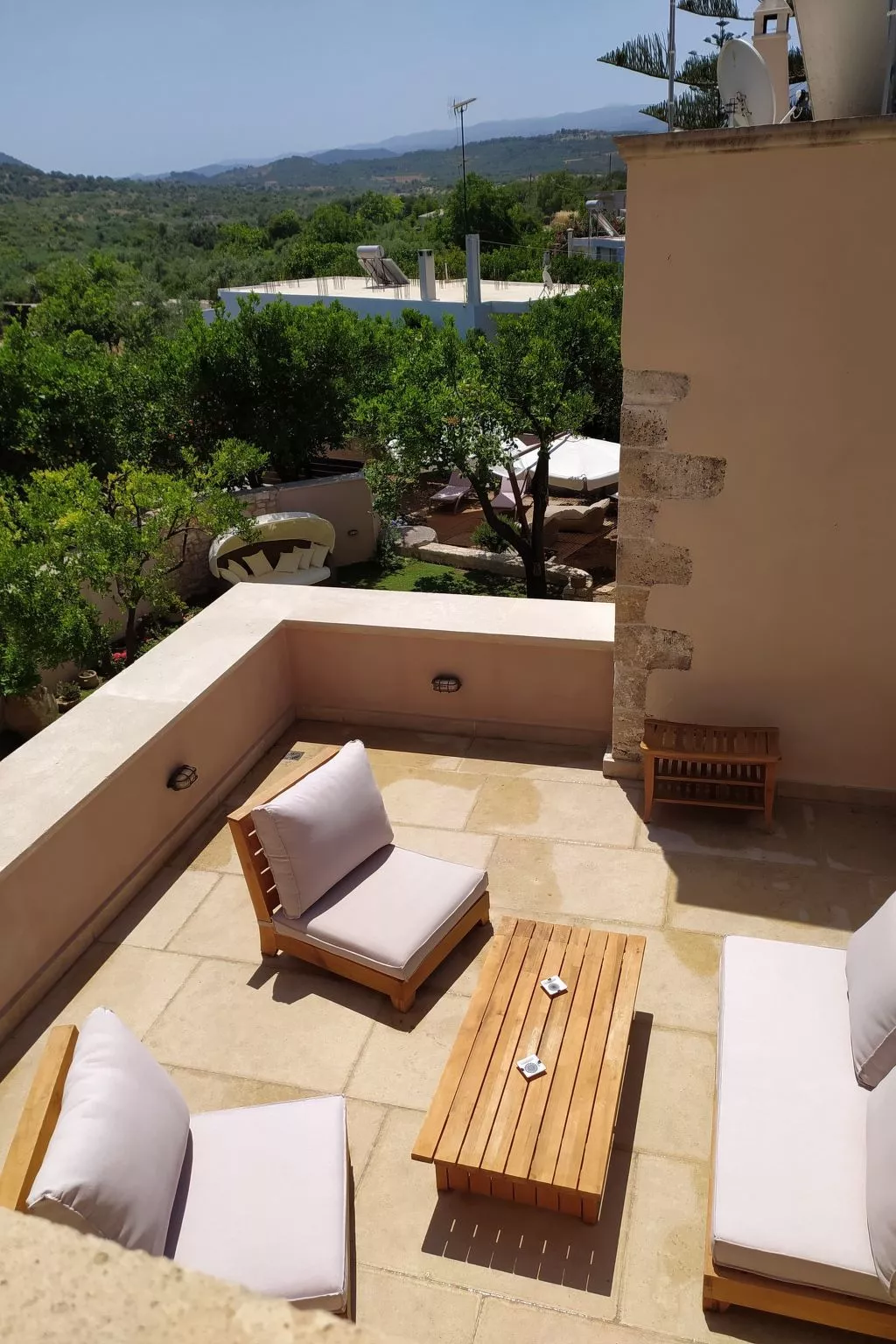 Mit Bergblick-Binnen