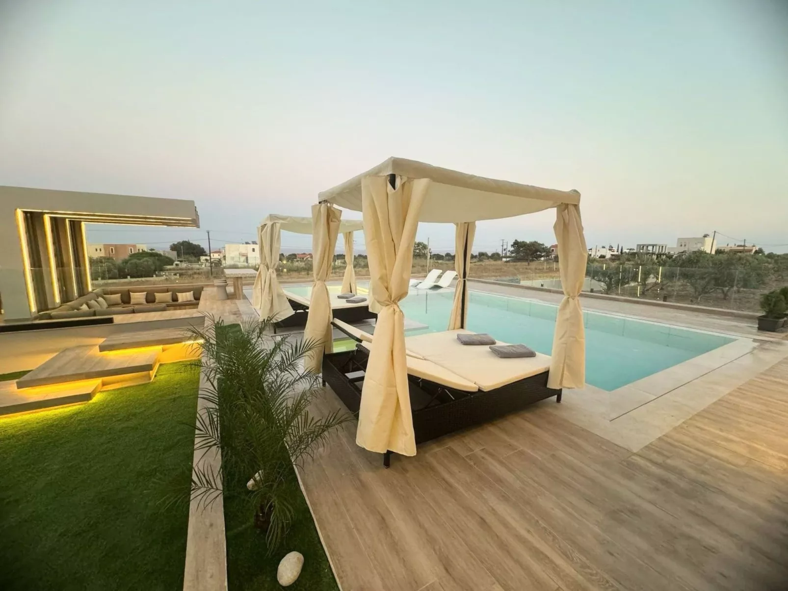 Grand Aqua Luxus-Villa von Mintzi-Buiten