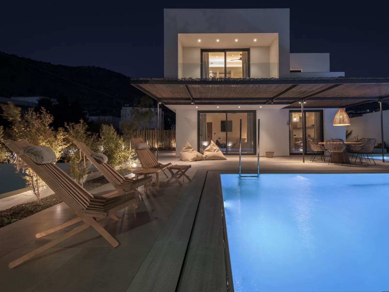 Ferienvilla Adam mit Pool-Buiten