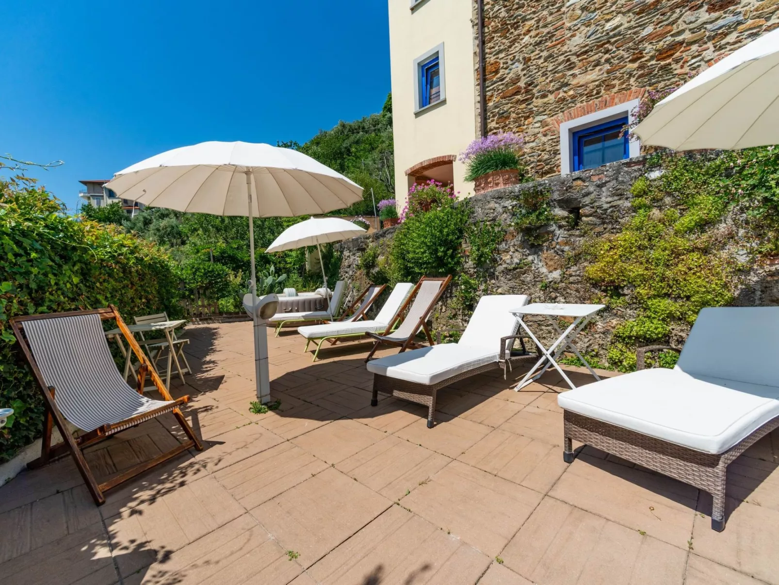 Wohnung 'Seventh Heaven' mit Gemeinschaftspool-Buiten