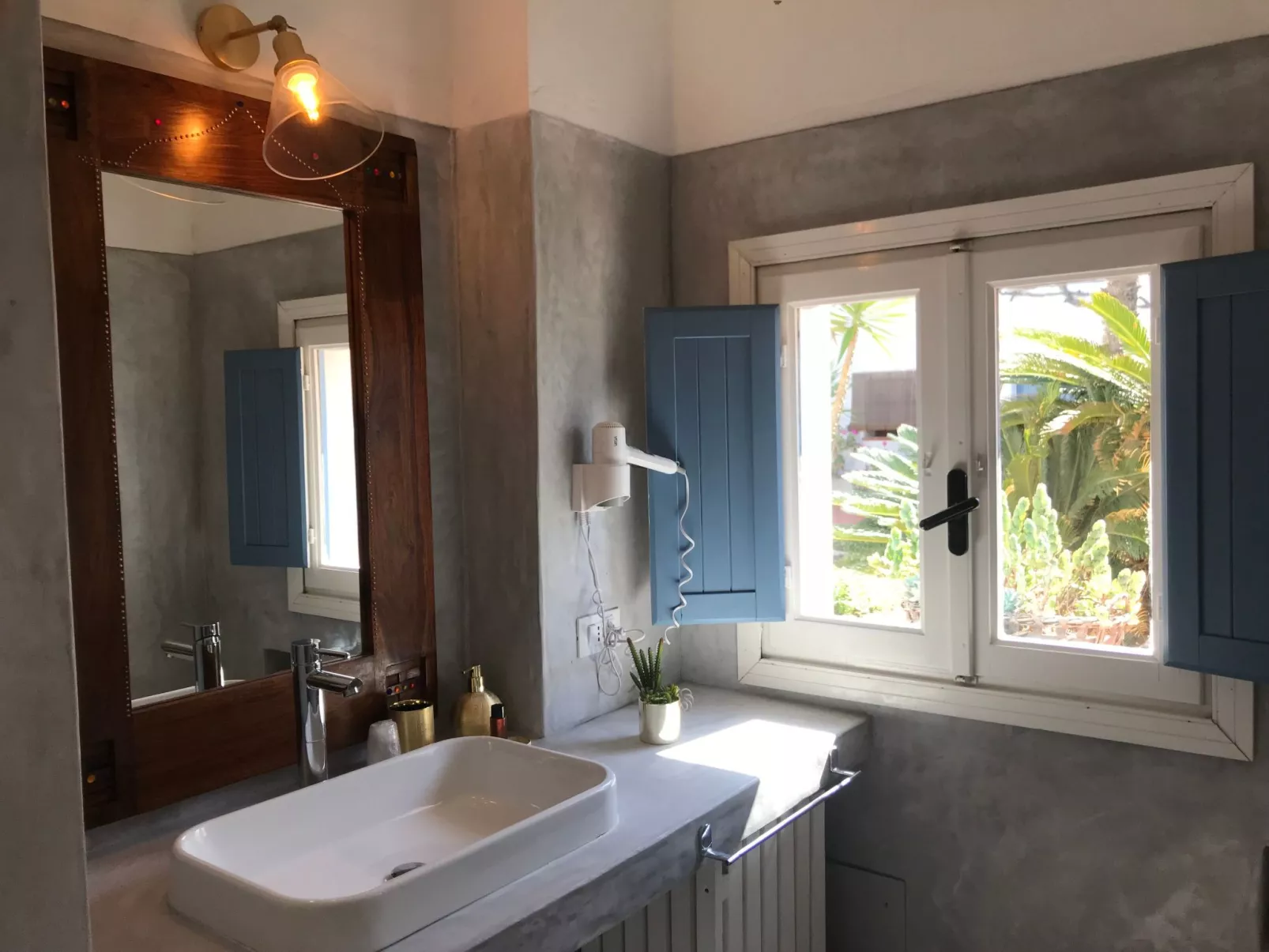 Exotic Suite in Pantelleria-Image-tags.info