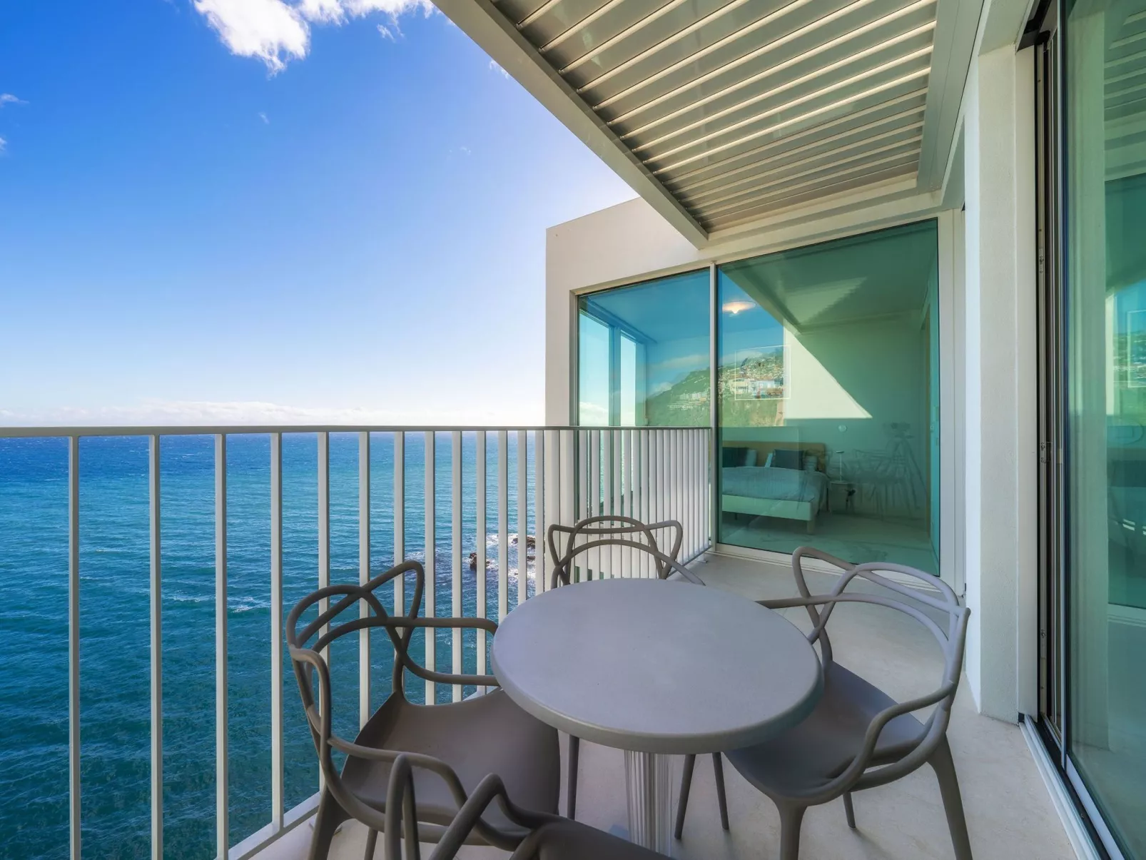 Barreirinha Front-Line Meerblick 2 Schlafzimmer II