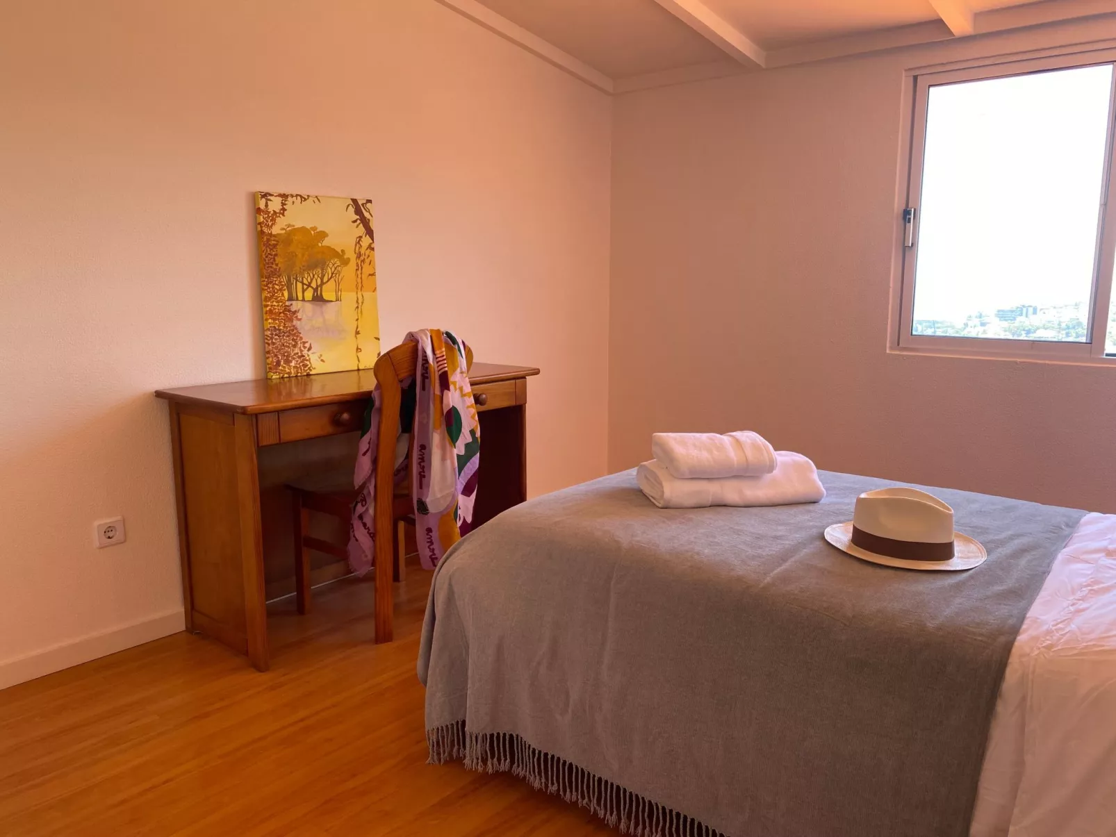 Ideales Familienhaus mit freiem Stadt- und Meerblick