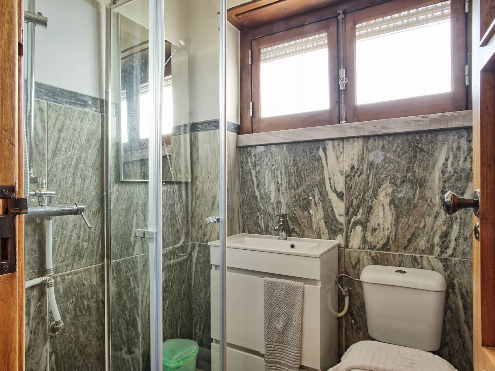 Studio für 17 Personen und 1 Kind in Lissabon-Binnen