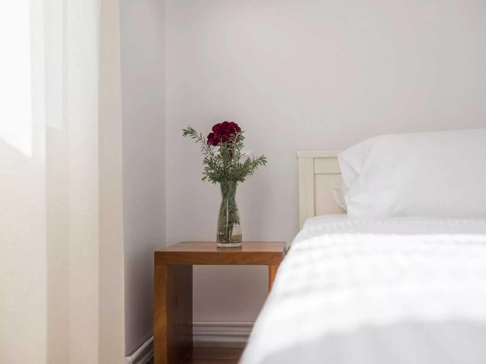 "Thea Thalassa" mit eigenem Pool-Binnen