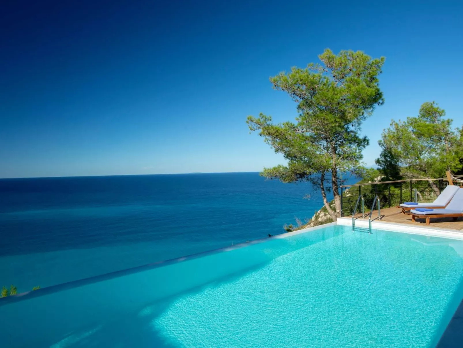 Milos Bay Villas- Brandneue moderne Villa mit spektakulärem Blick auf den Stran