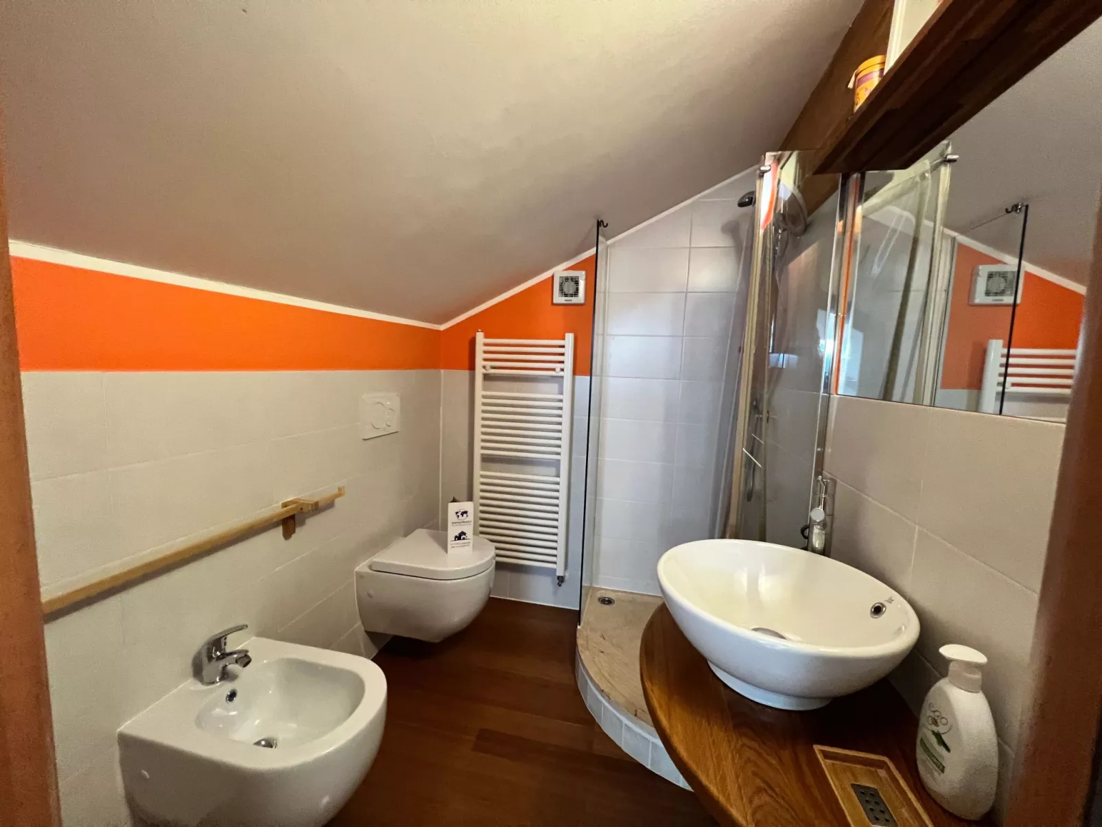 Von Holiday World-Image-tags.info