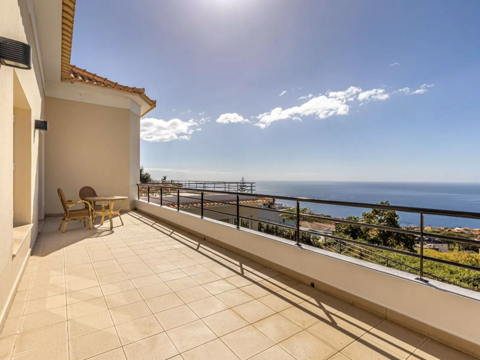 Finca "Calheta" mit Blick auf das Wasser-Image-tags.info