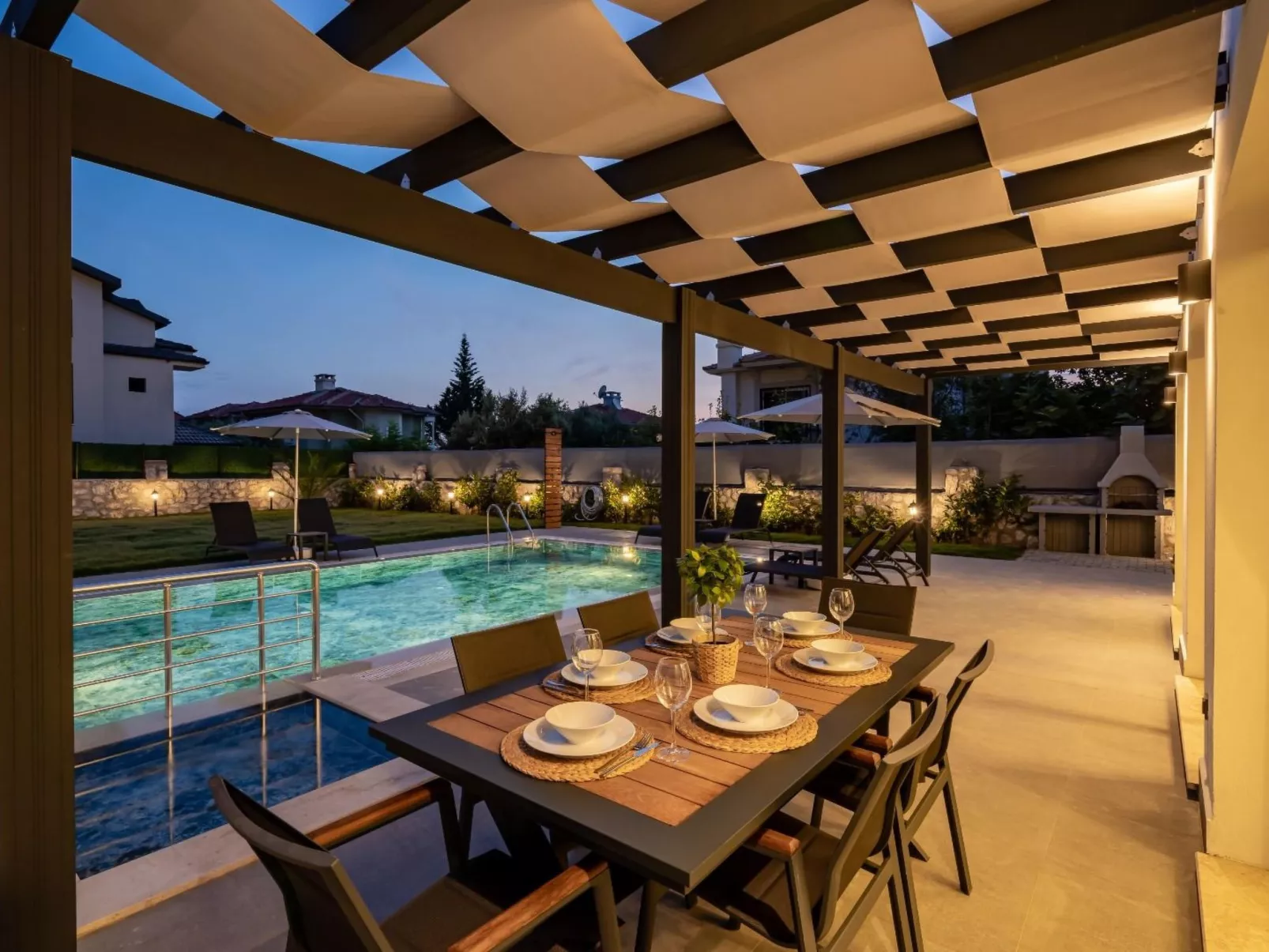 Villa in Ölüdeniz mit Kinderpool