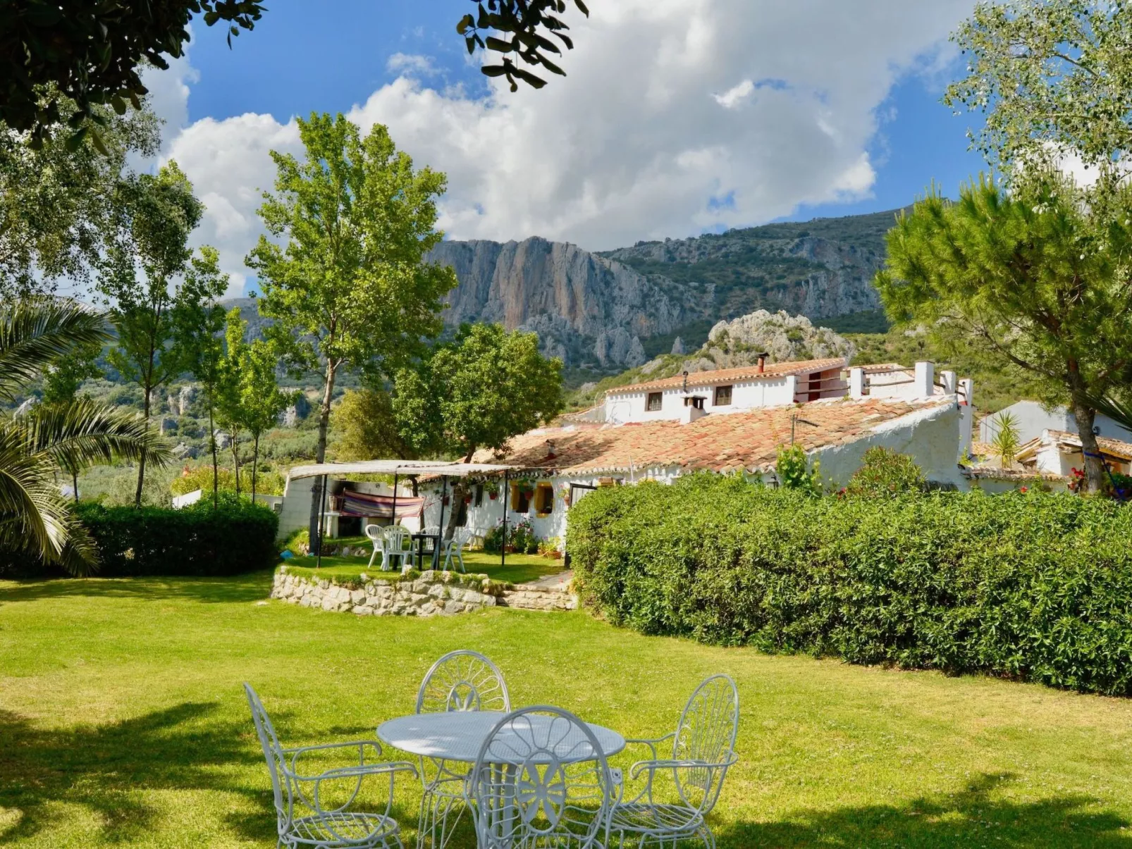 Cortijo Pulgarín Bajo - El Mirador