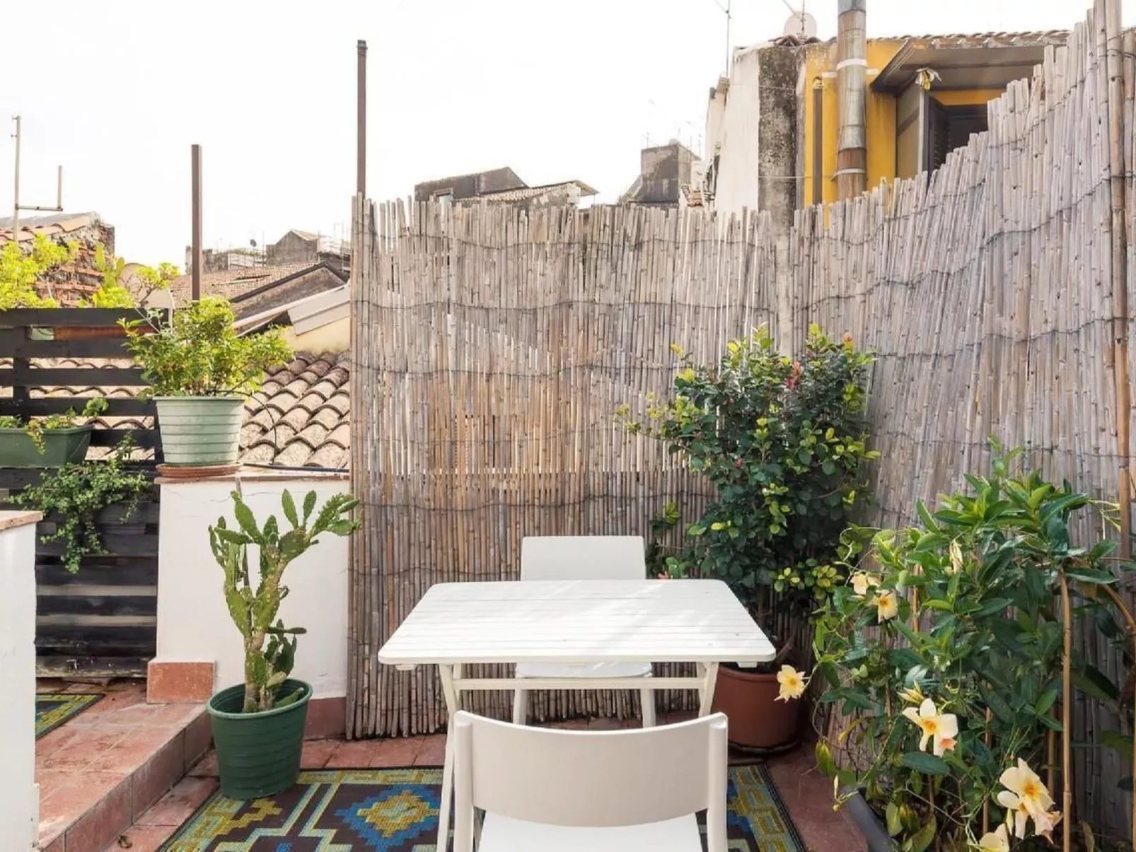 Mit privater Terrasse