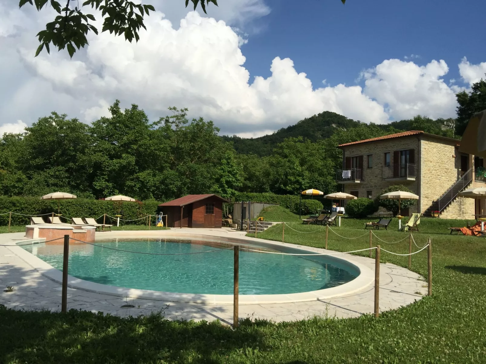 Haus für 11 Erwachsene und 9 Kinder in Apecchio