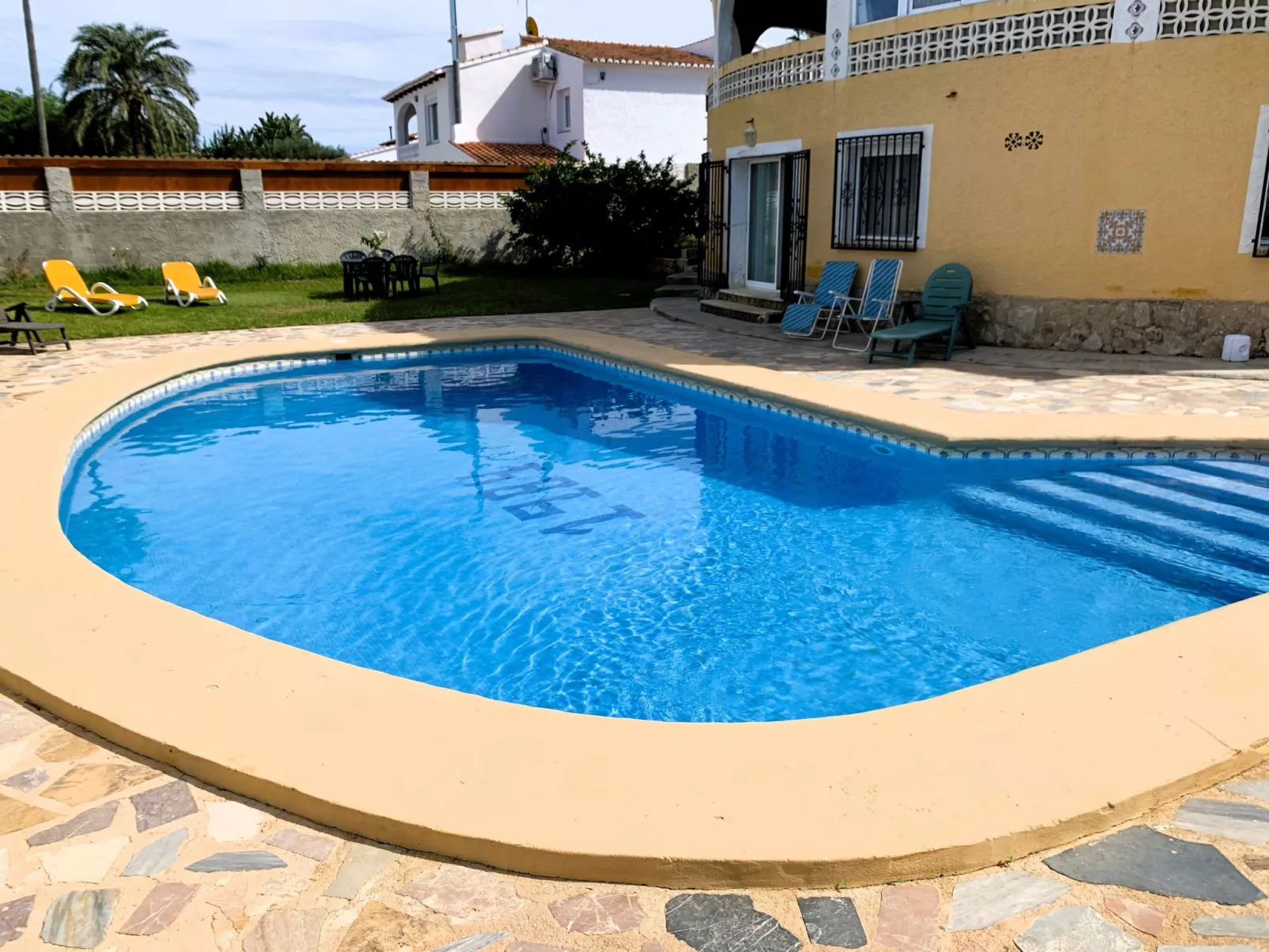 Rustikales Haus am Strand von Denia