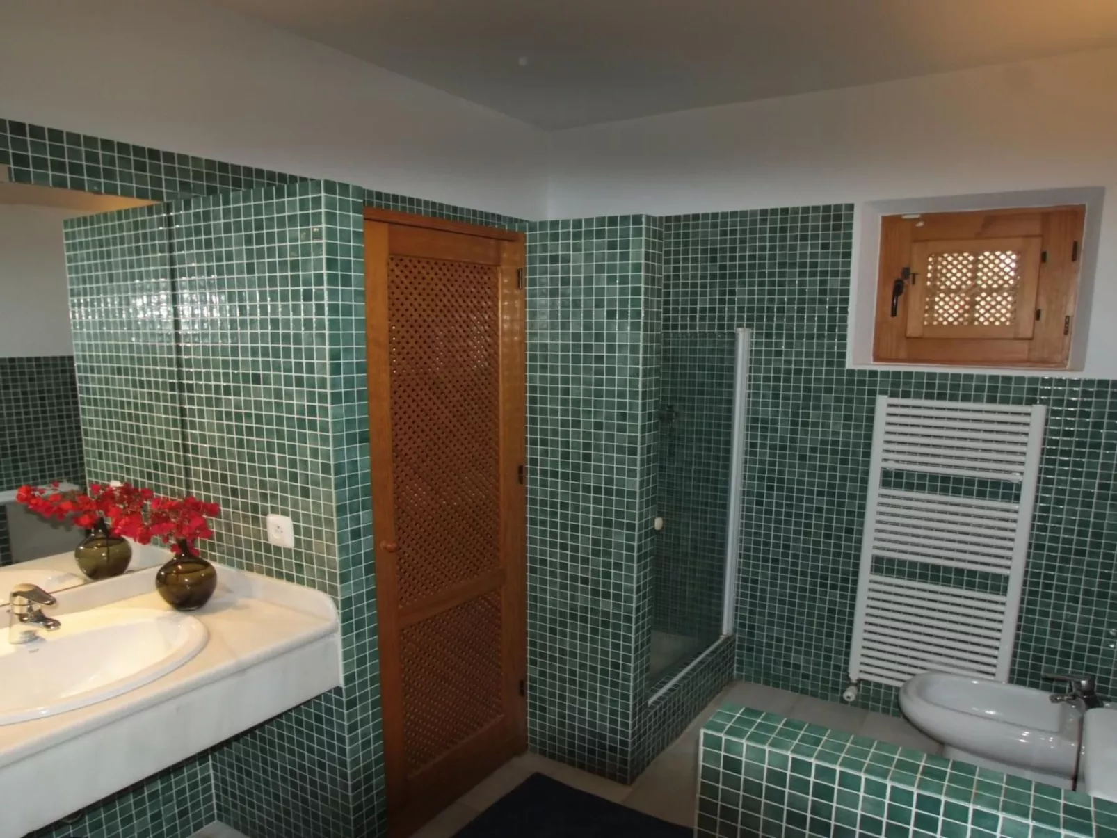 Schöne Villa für 6 Personen mit Schwimmbad-Image-tags.info