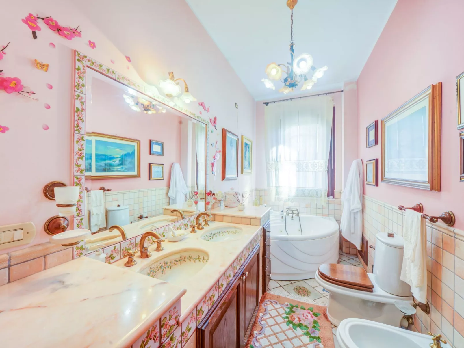 Für 10 Personen in Fiuefreddo di Sicilia, Sizilien (Ostküste von Sizilien)-Image-tags.info