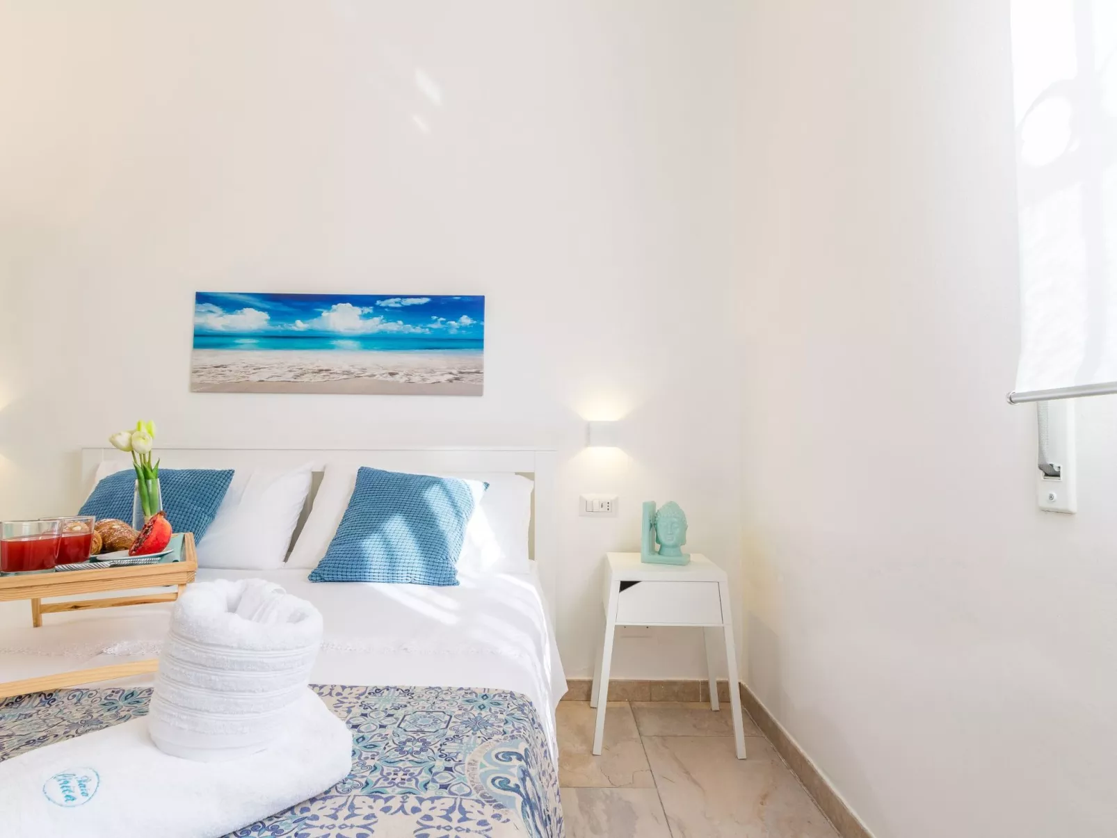 Edoné, Wohnung mit Blick auf einen Sandstrand