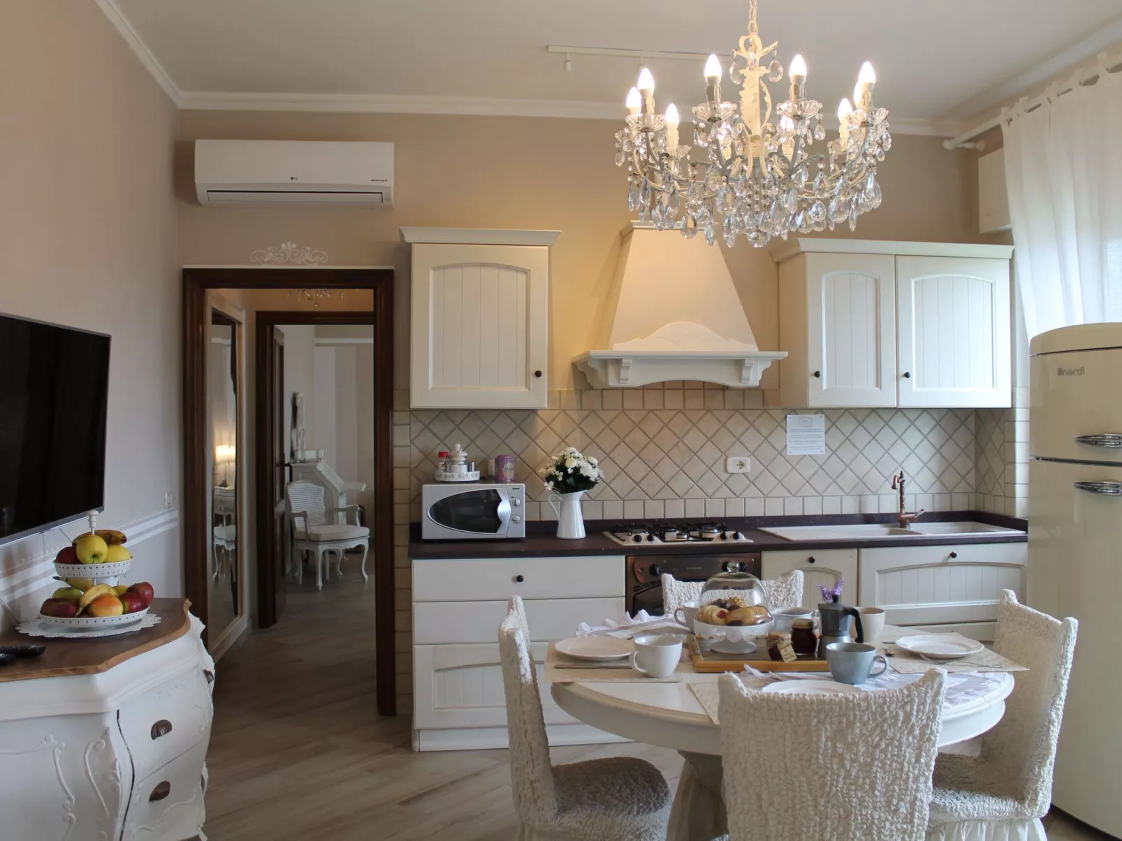 La Valinfiore Charmante Wohnung mit Pool