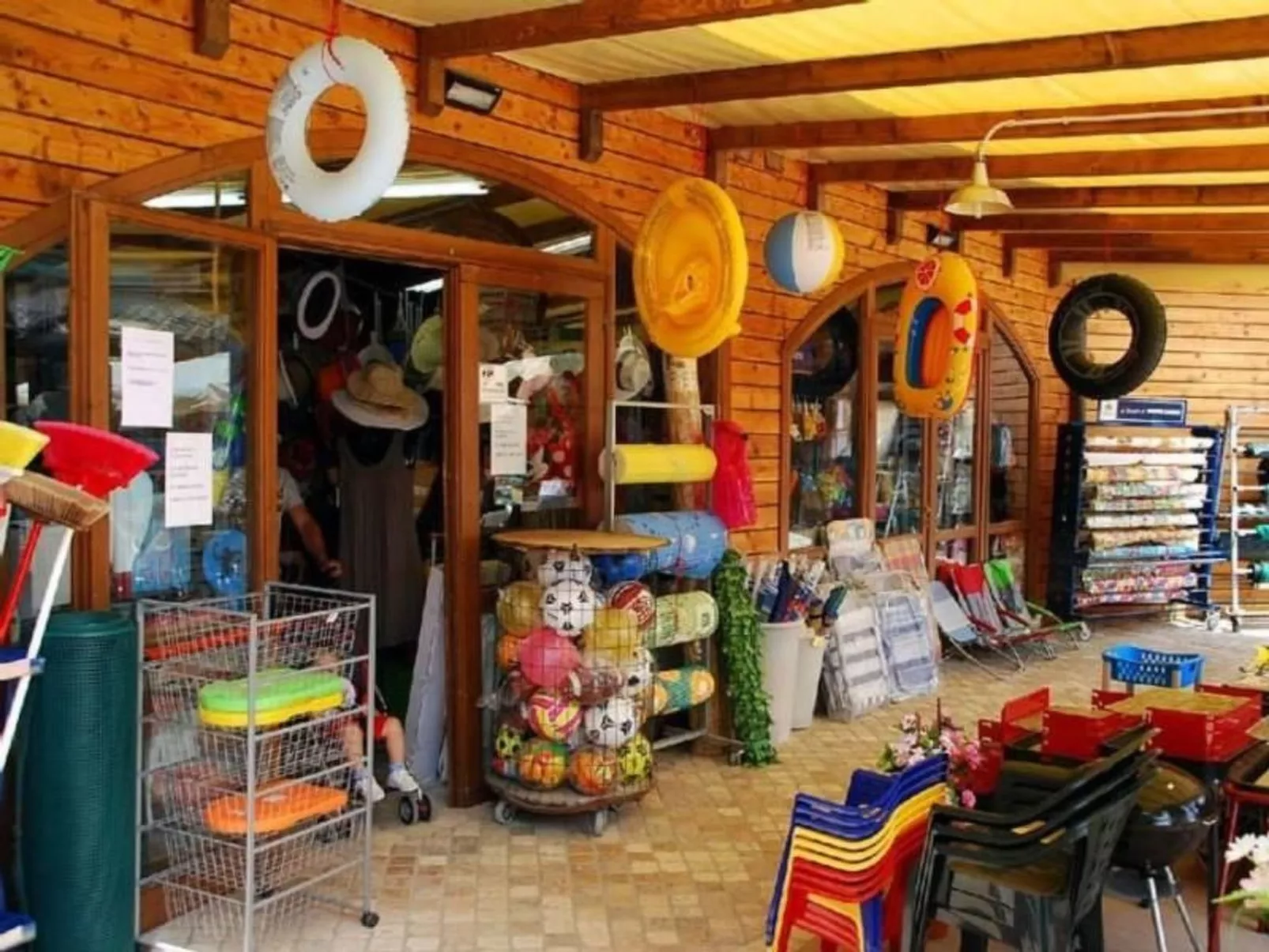 Wohnung in Viareggio mit Privatparkplatz-Image-tags.info