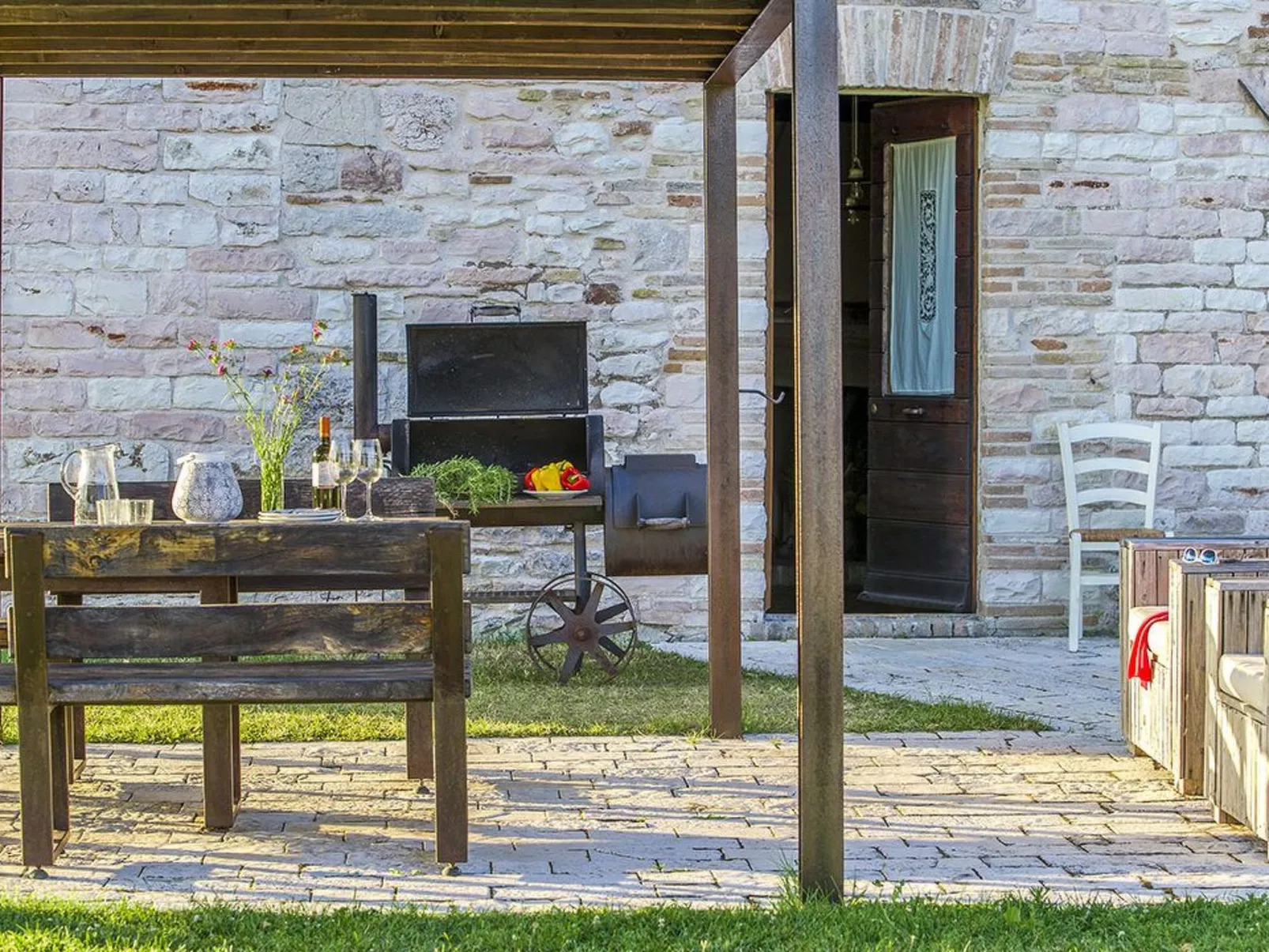 Ferienvilla 'Checello' mit privatem Pool-Buiten