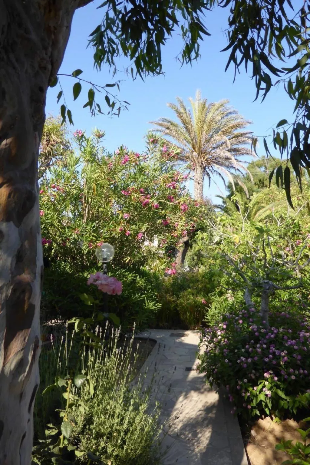 Schöner zentraler Bungalow direkt am Sandstrand auf Sizilien