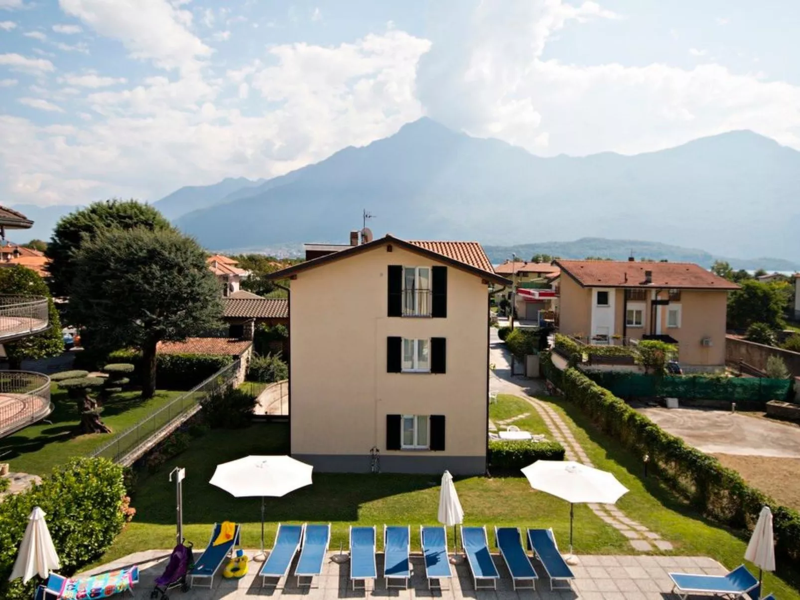 Wohnung in Domaso mit privatem Parkplatz