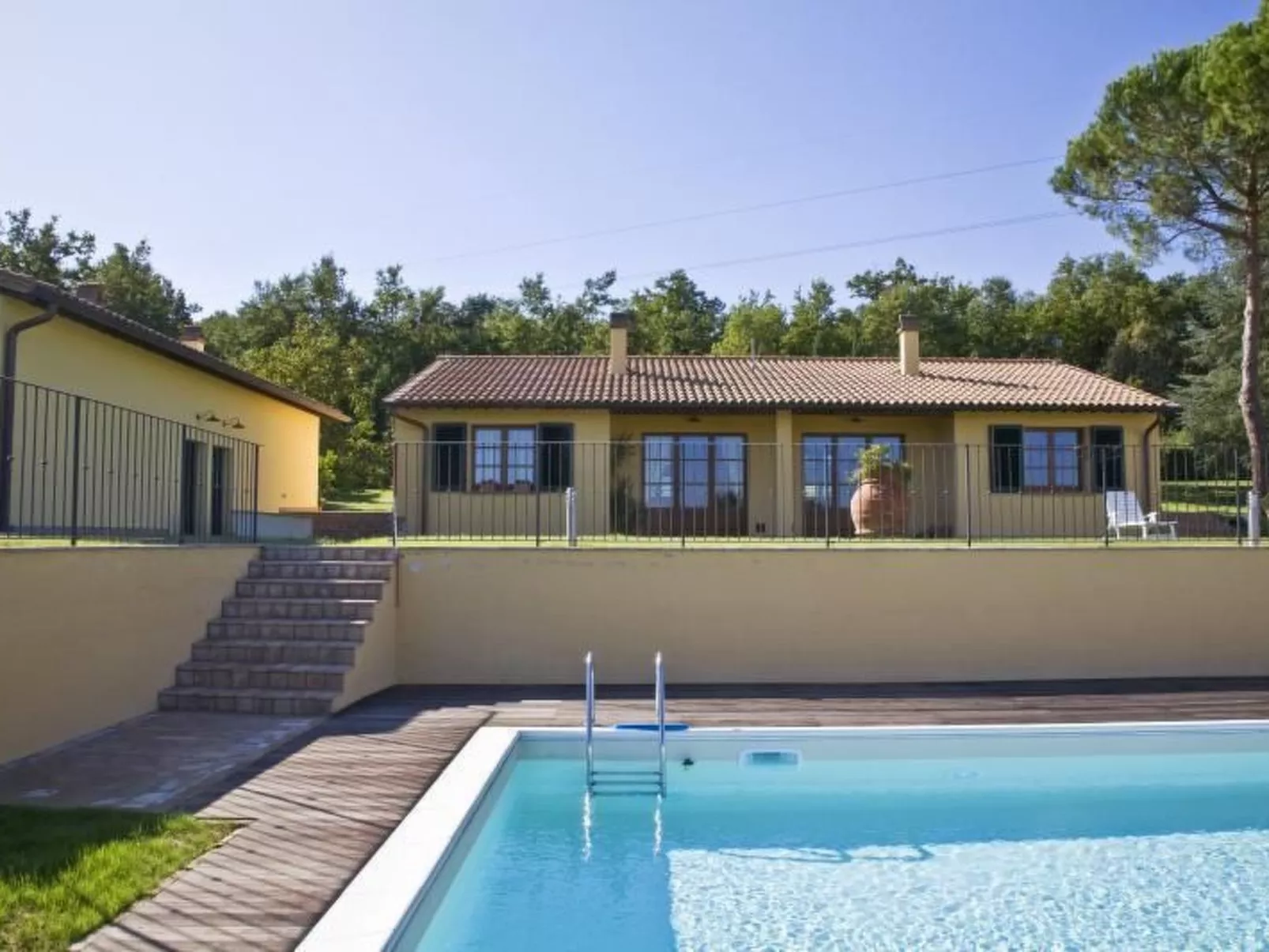 Wohnung La Spiga mit Garten und Terrasse