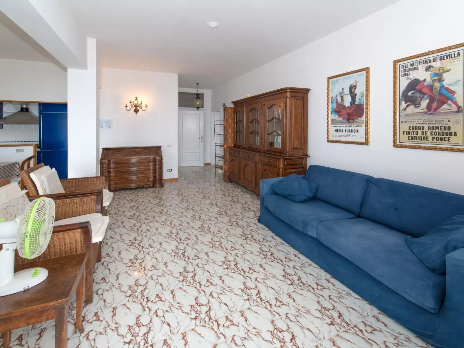 Wohnung mit Parkplatz und Panoramablick-Image-tags.info