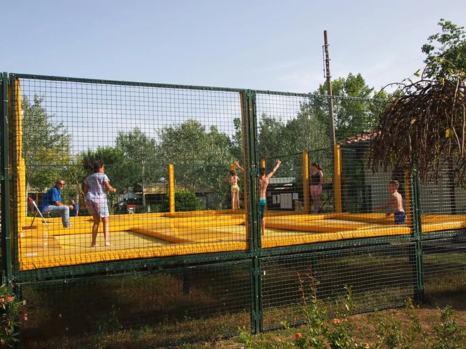 Wunderschönes Ferienhaus in Viareggio in der Nähe von Meer und Pisa-Buiten