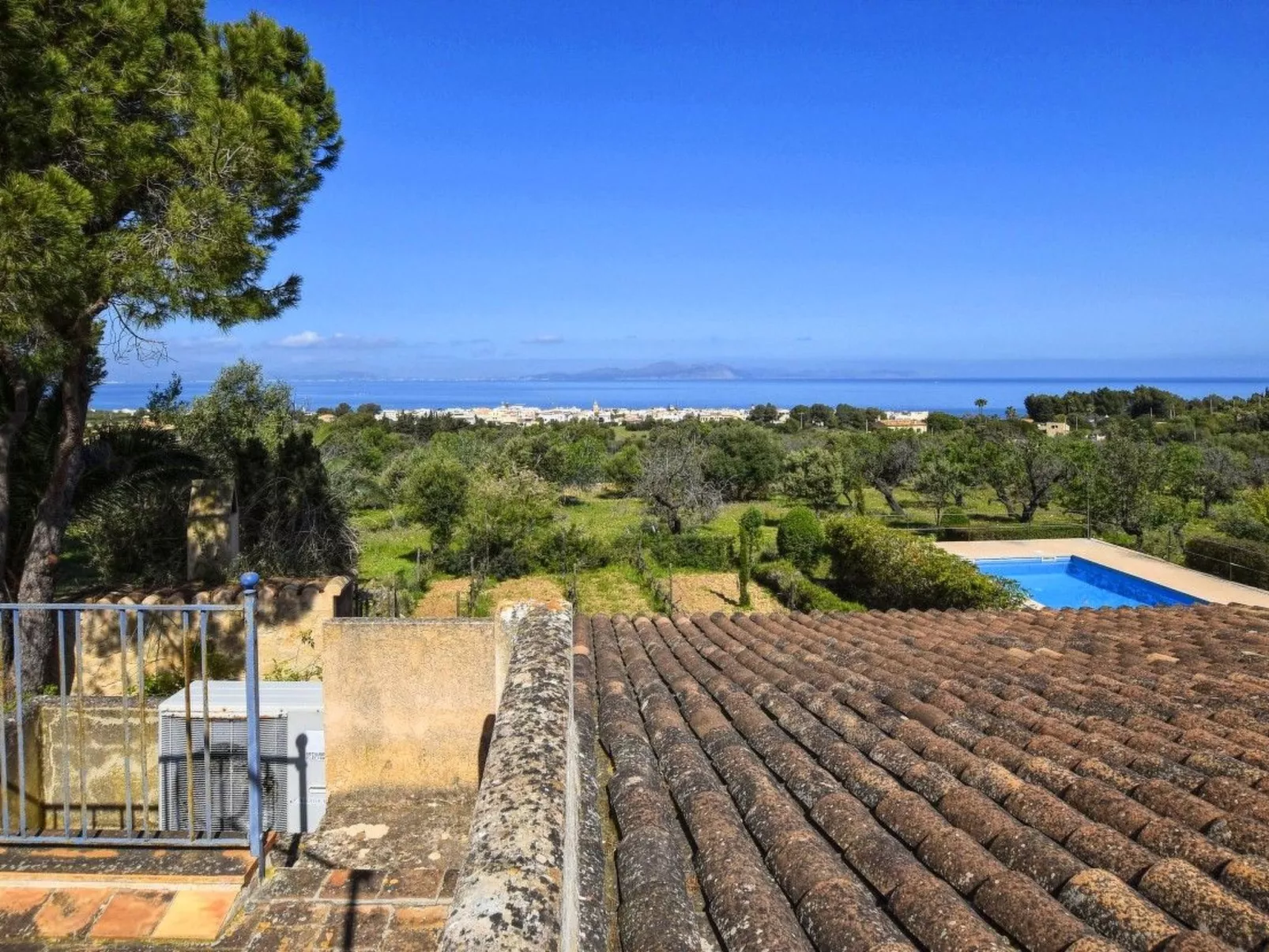 Finca in Traumlage mit Pool und Meerblick-Image-tags.info