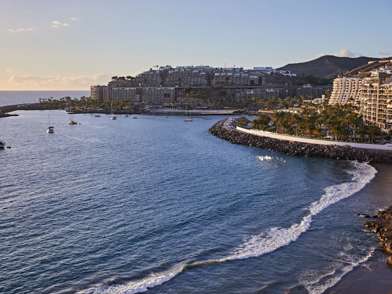 Seaside Serenity, Luxus mit einem Hauch von Gourmet-Buiten