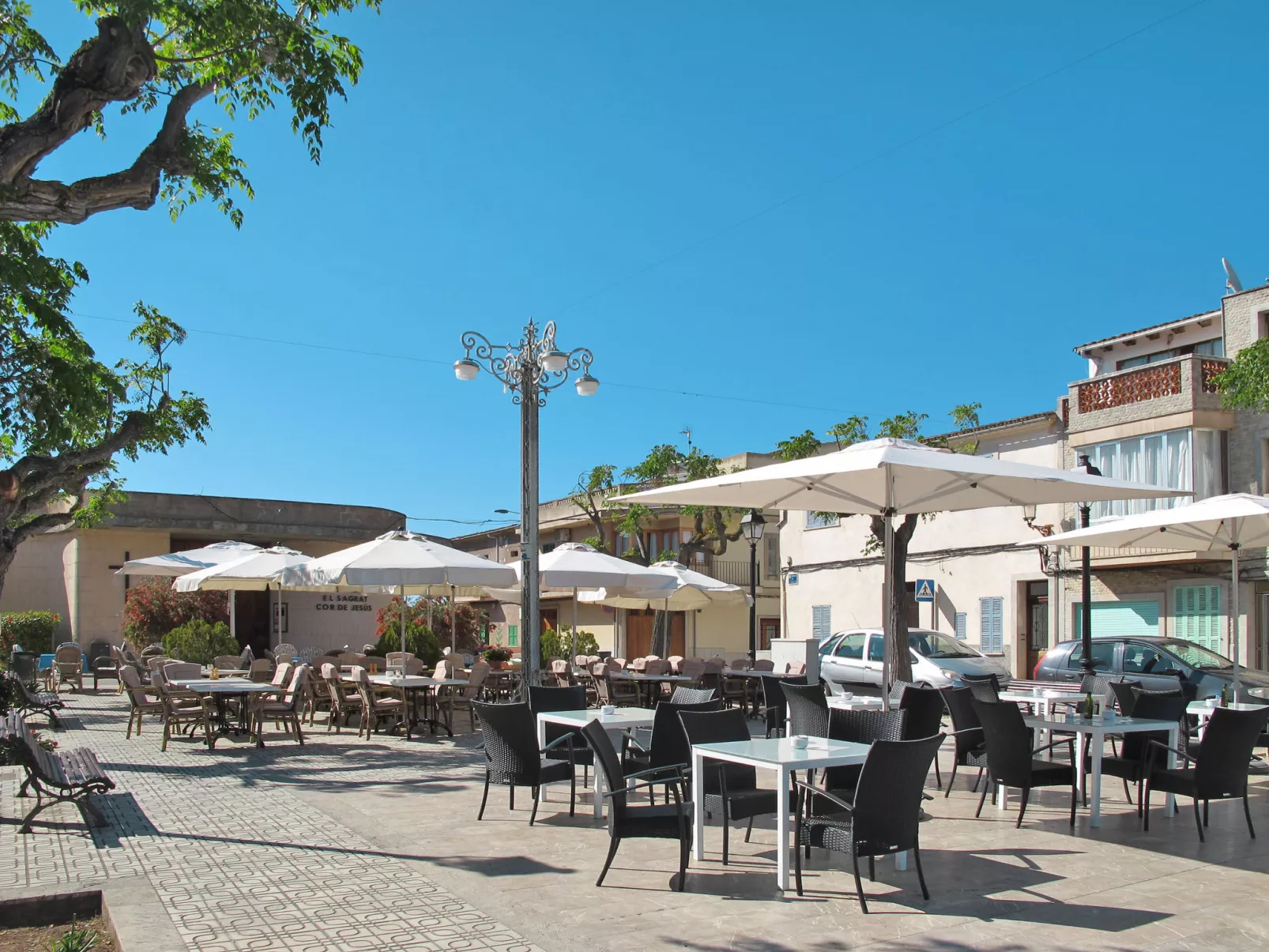 "Sa Mola" mit Terrasse-Omgeving