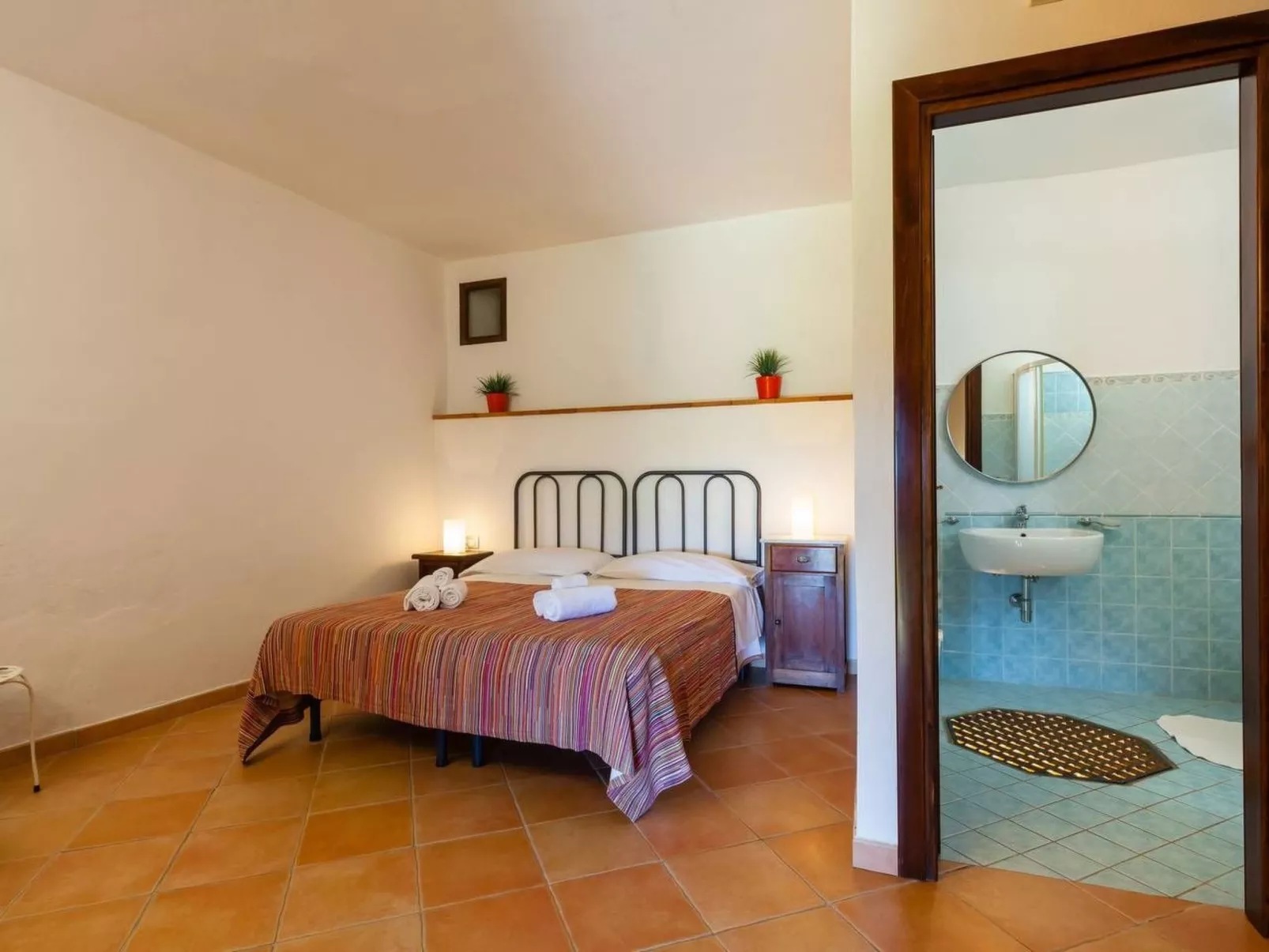 Il Pozzo - Zwei-Zimmer-Wohnung - 1 Schlafzimmer - 1 Badezimmer - Wohnküche - in