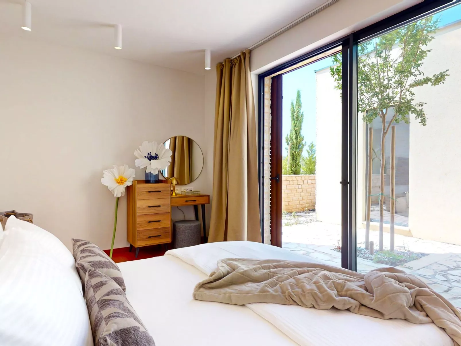 Villa Artemisia-Image-tags.info