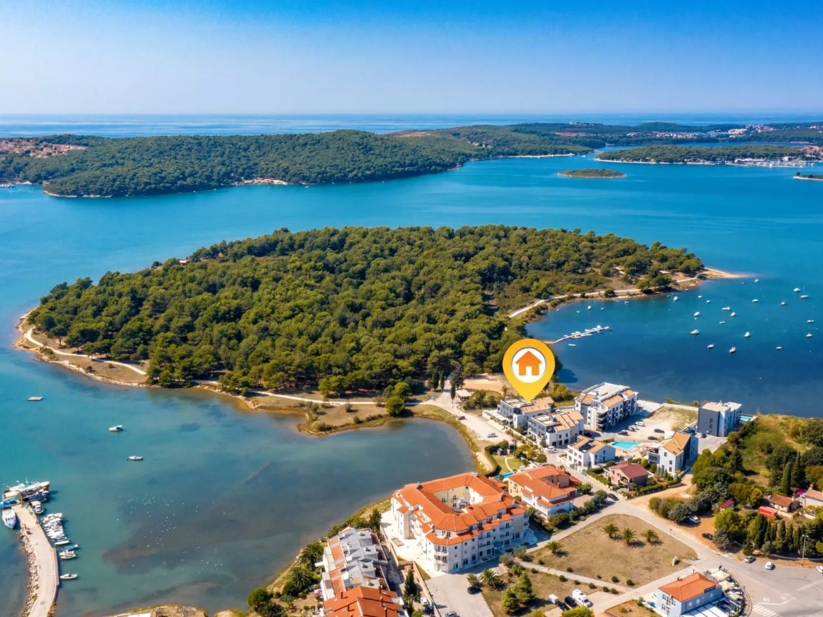 Für 6 Personen ca. 70 m&sup2; in Medulin, Istrien (Medulin und Umgebung) - Buiten