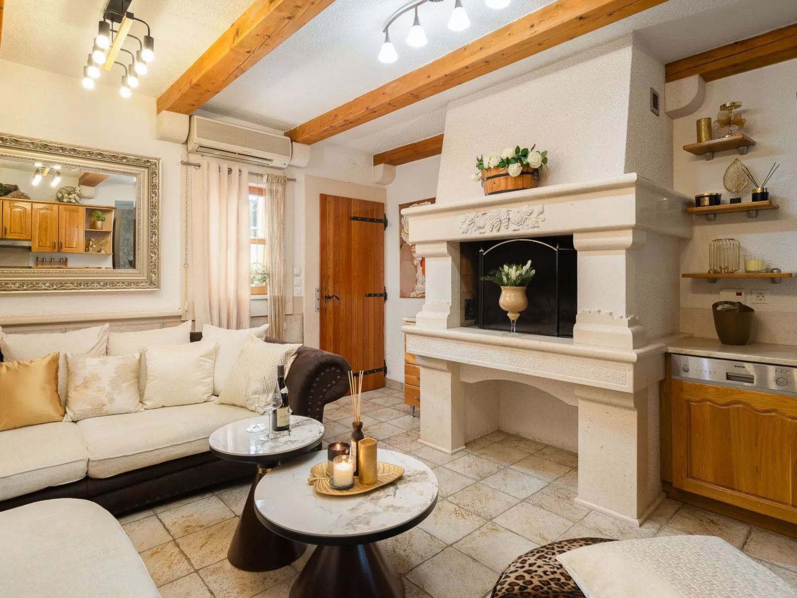 Appartement am Strand, Sauna, Terrasse ...-Image-tags.info