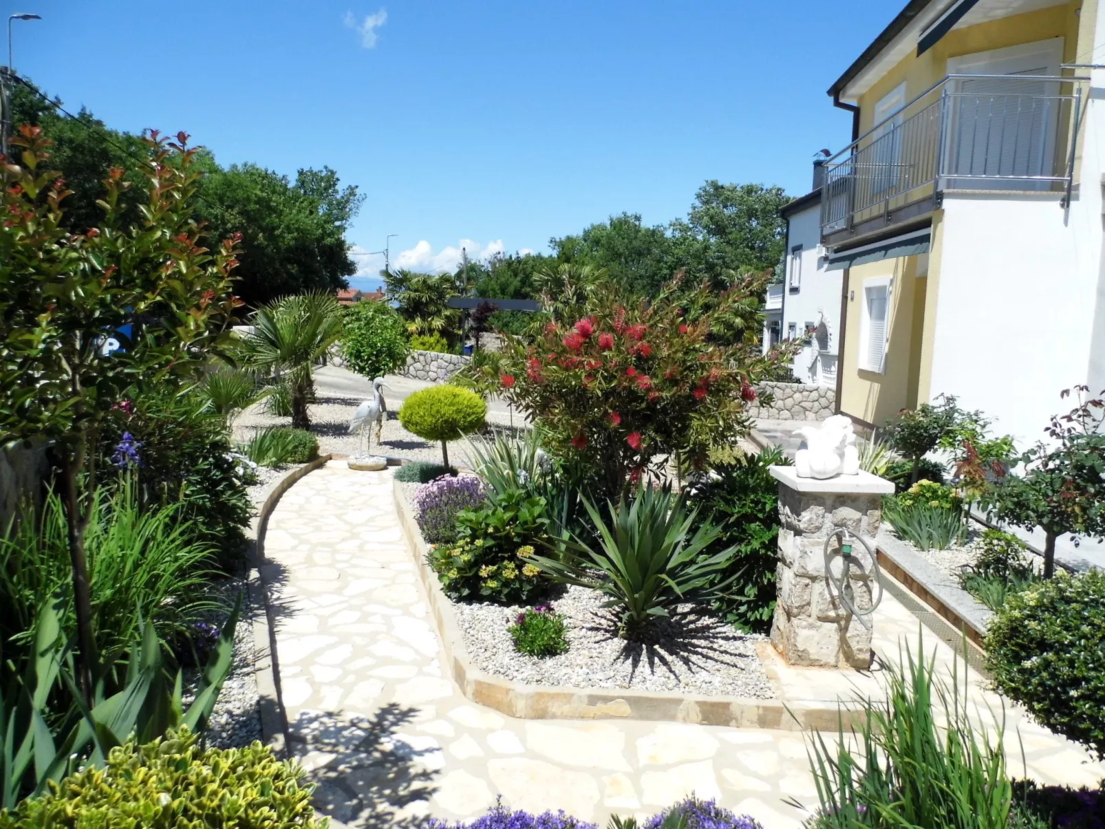 Ausgezeichnete neue und moderne Wohnung-Buiten